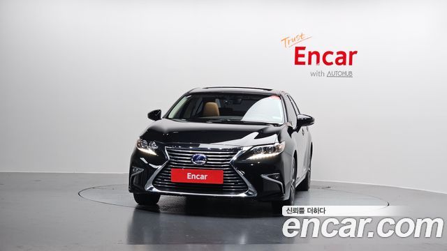 Лексус ES300h 2017 — миниатюра 3