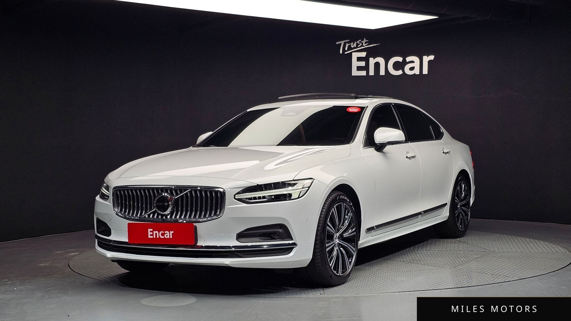 Volvo S90 2022 — фото 1 из 12