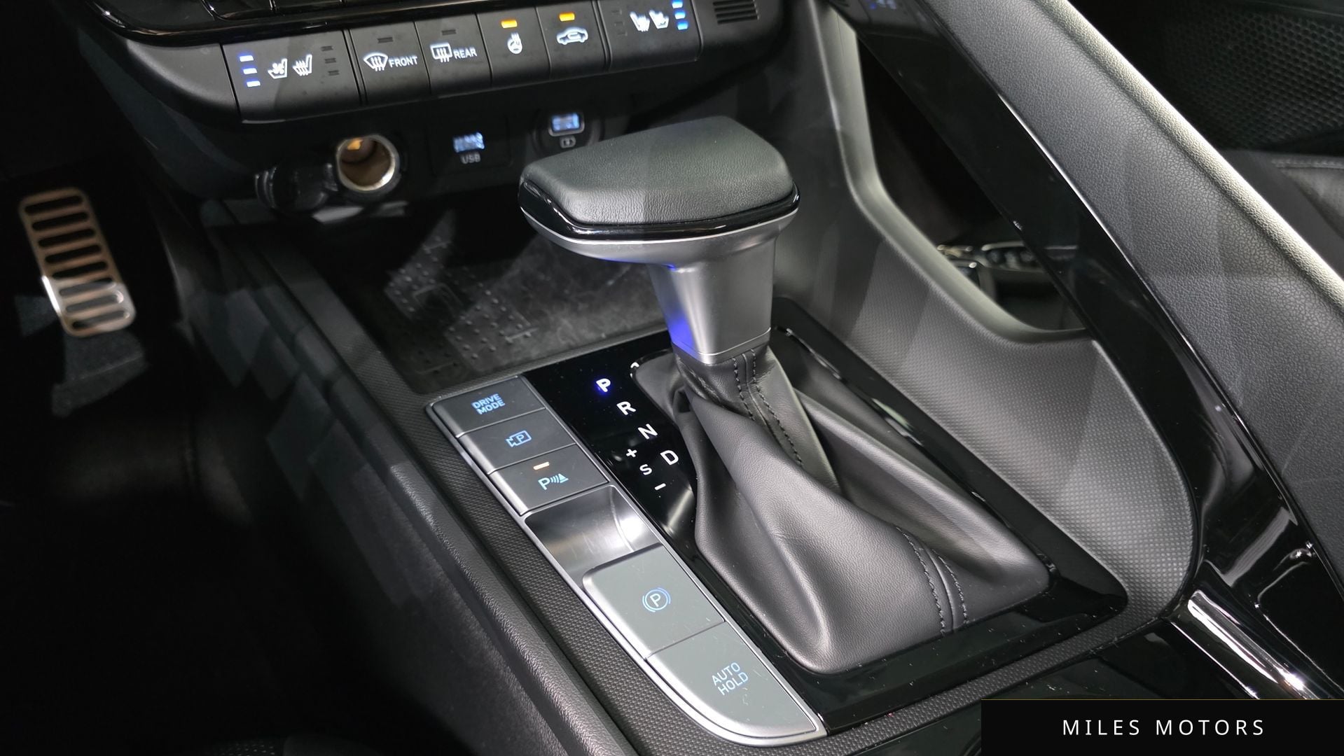 Hyundai AVANTE 2022 — миниатюра 9