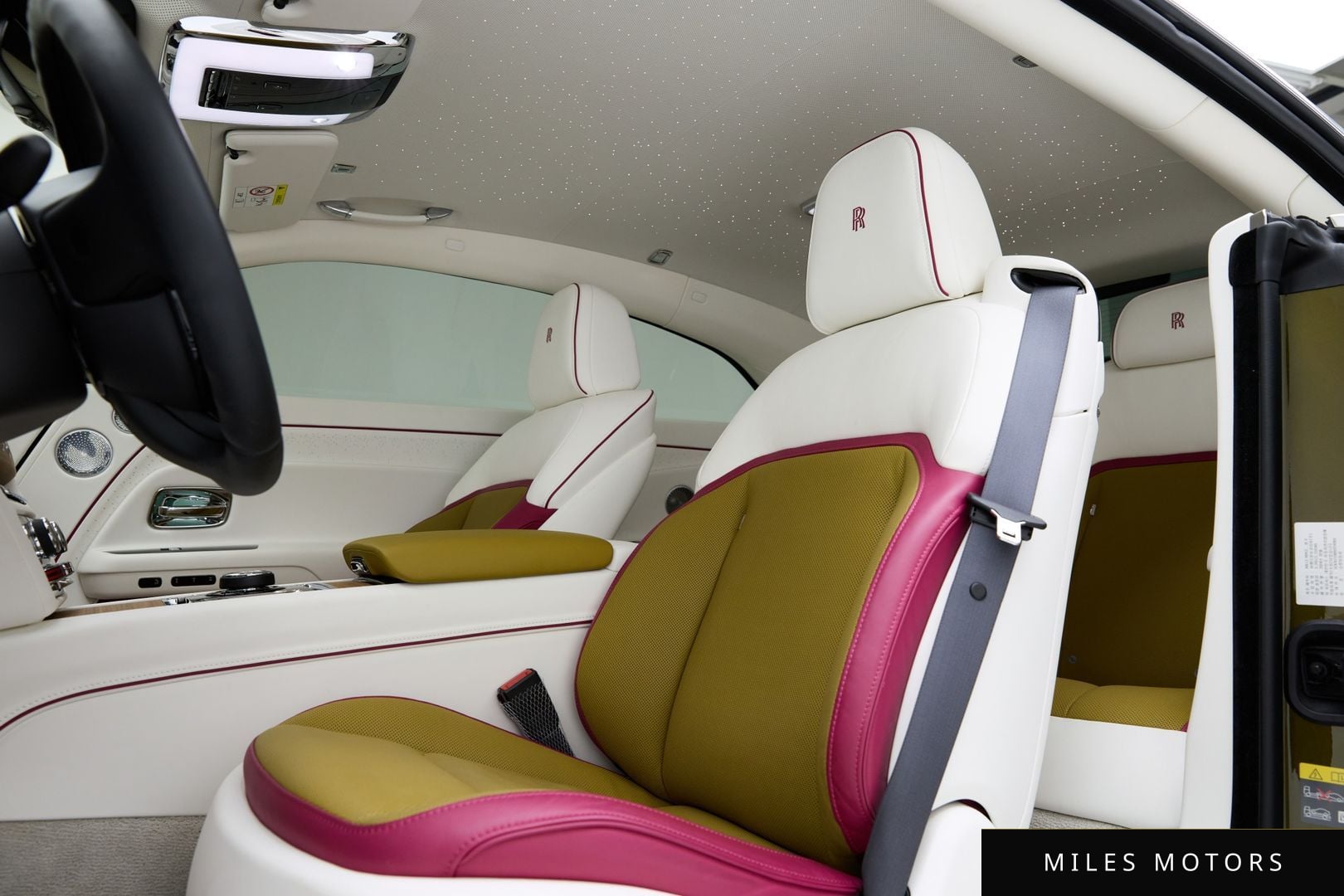 Rolls-Royce Spectre 2024 — миниатюра 12