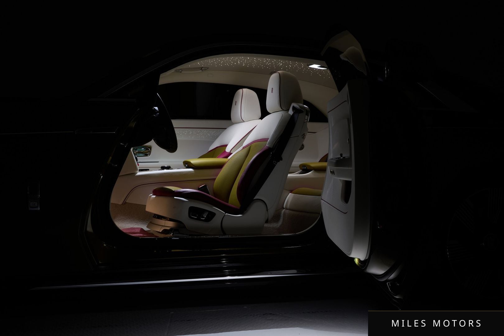 Rolls-Royce Spectre 2024 — миниатюра 17