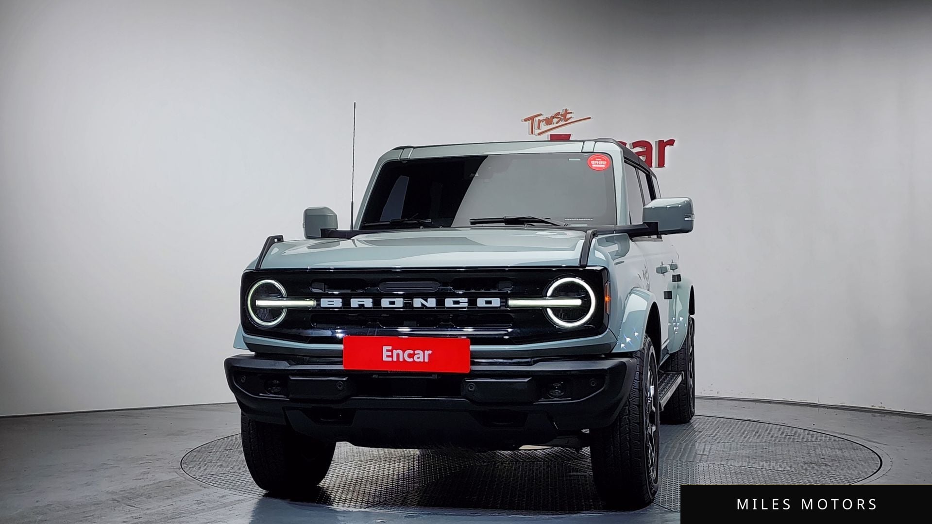 Ford Bronco 2024 — миниатюра 3