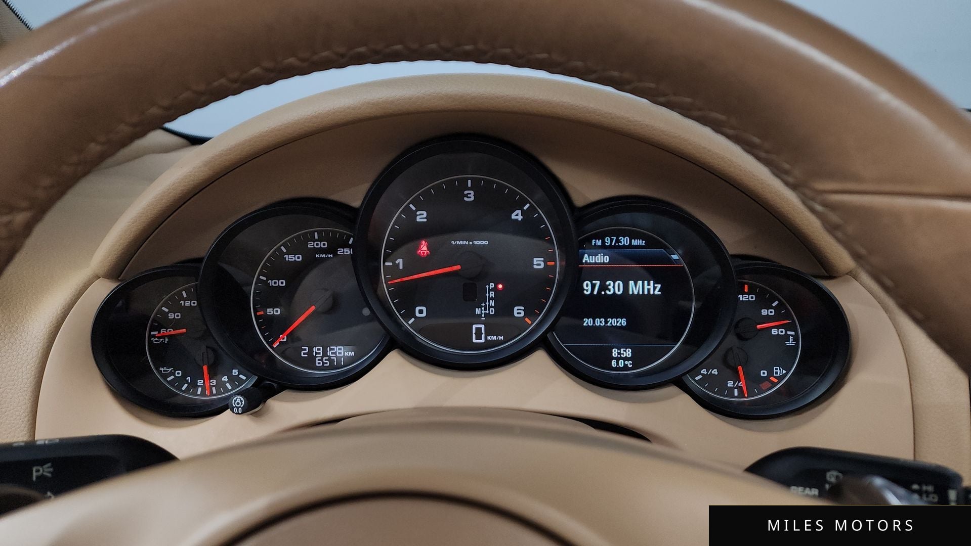 Porsche Cayenne 2014 — миниатюра 8