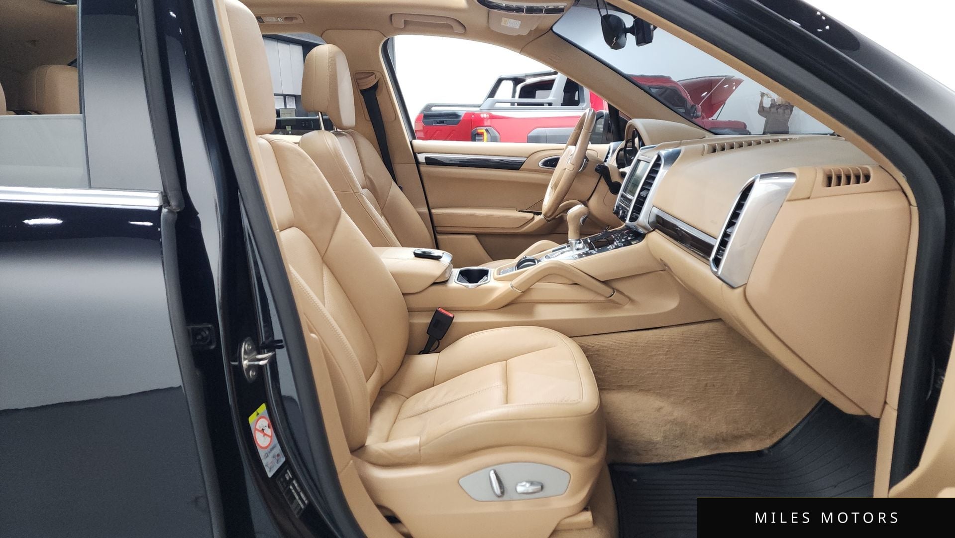 Porsche Cayenne 2014 — миниатюра 11