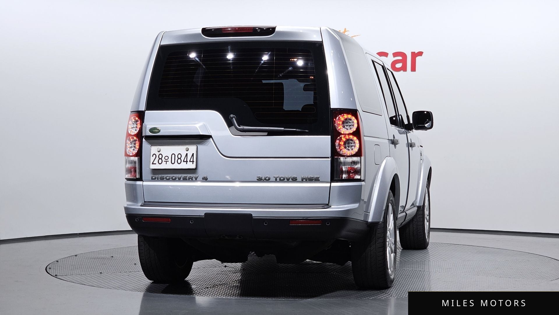 Land Rover Discovery 2010 — миниатюра 4