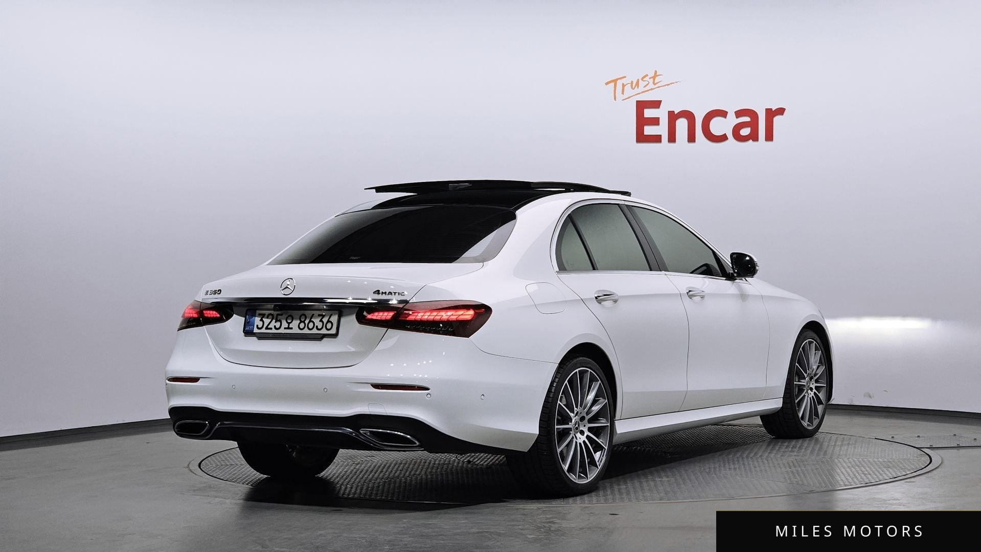 Mercedes-Benz E-Class W213 2021 — миниатюра 2