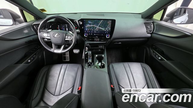 Лексус NX450h+ 2023 — миниатюра 7