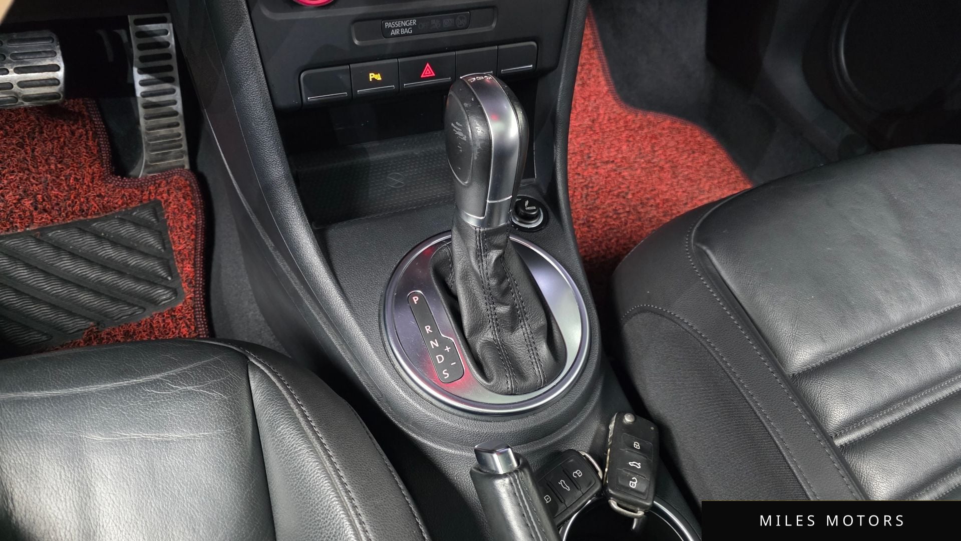 Volkswagen 비틀 2015 — миниатюра 9