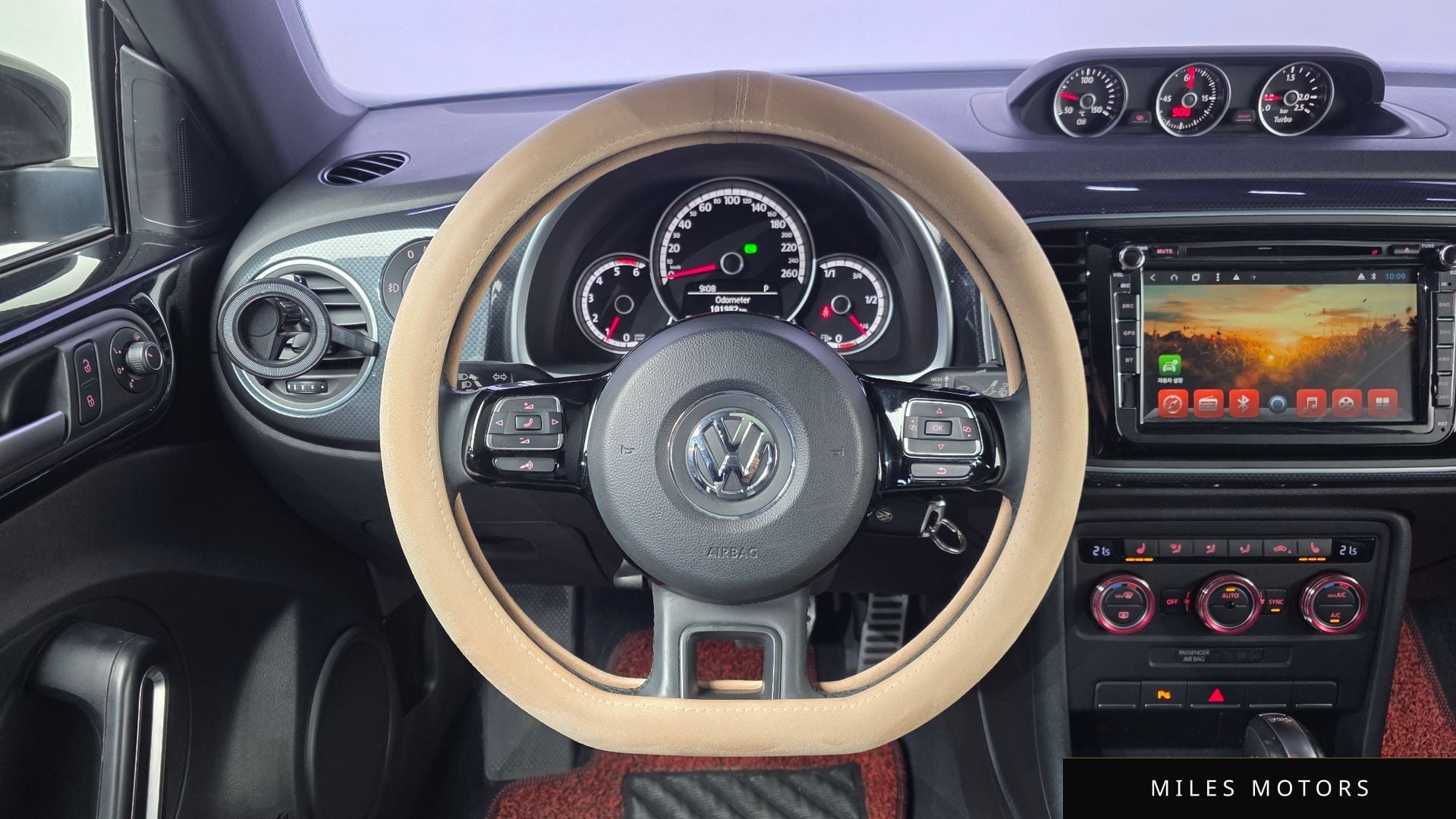 Volkswagen 비틀 2015 — миниатюра 13