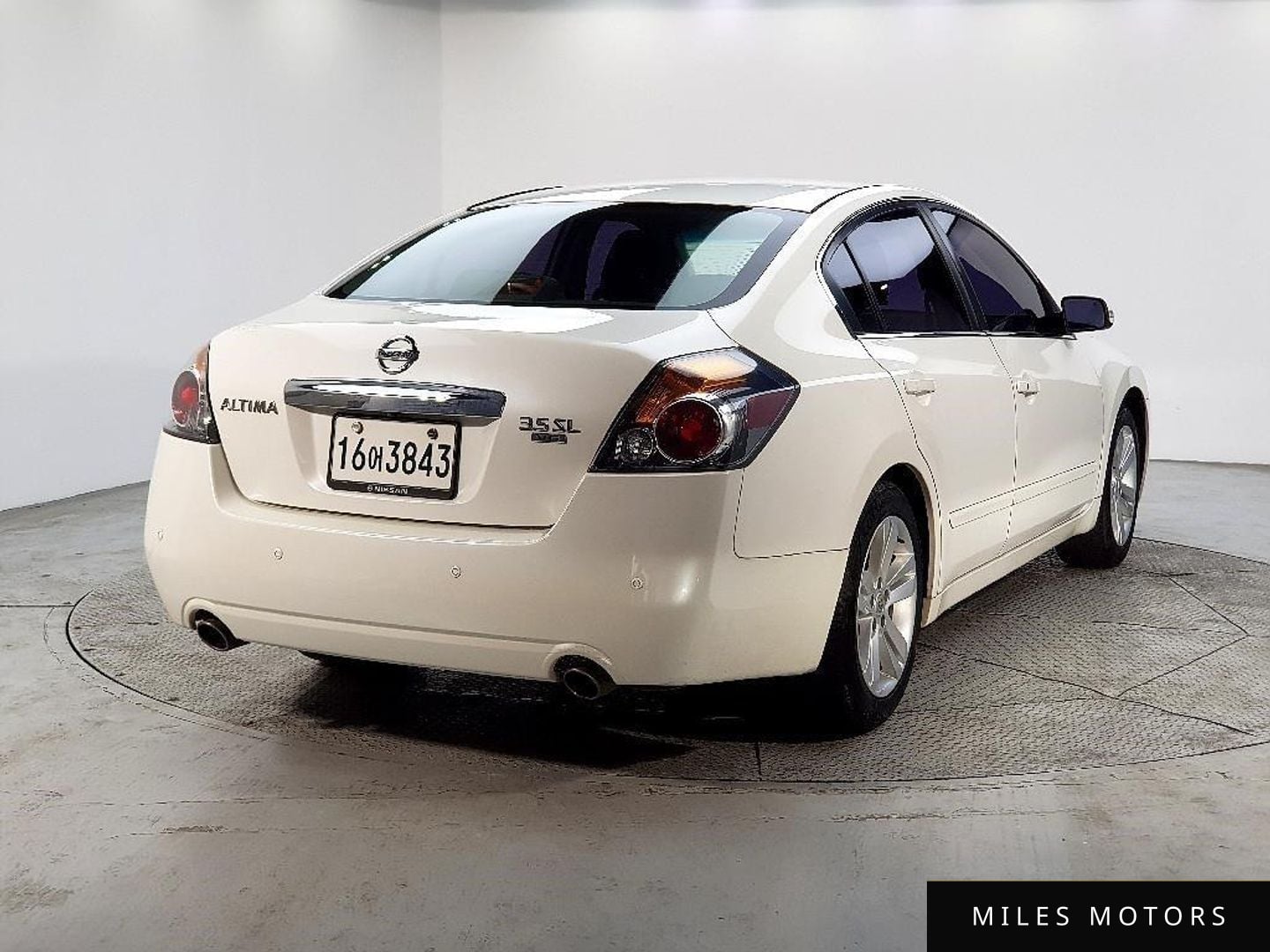 Nissan Altima 2010 — миниатюра 4