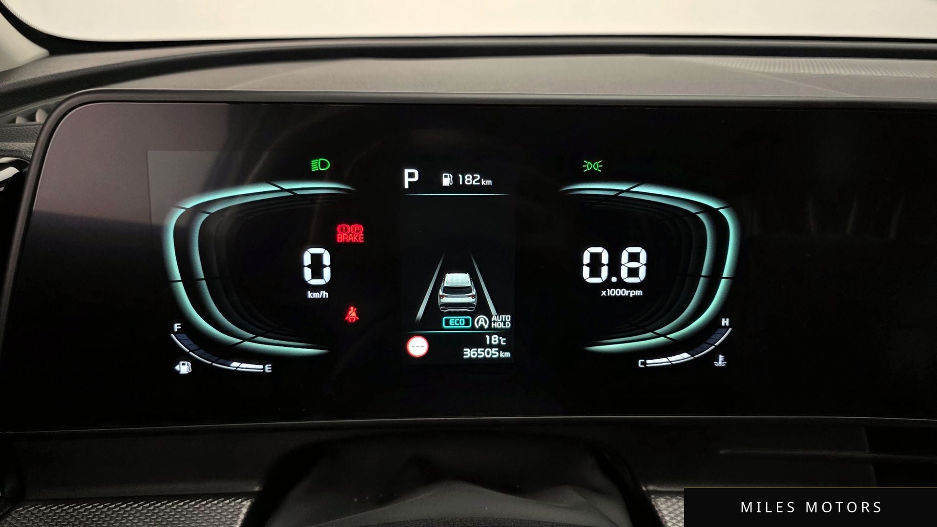 Kia Sportage 2022 — миниатюра 8