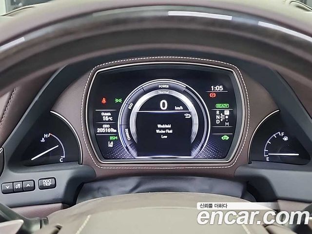 Лексус LS500h 2018 — миниатюра 6
