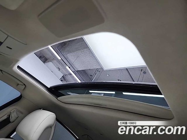Лексус LS500h 2018 — миниатюра 19
