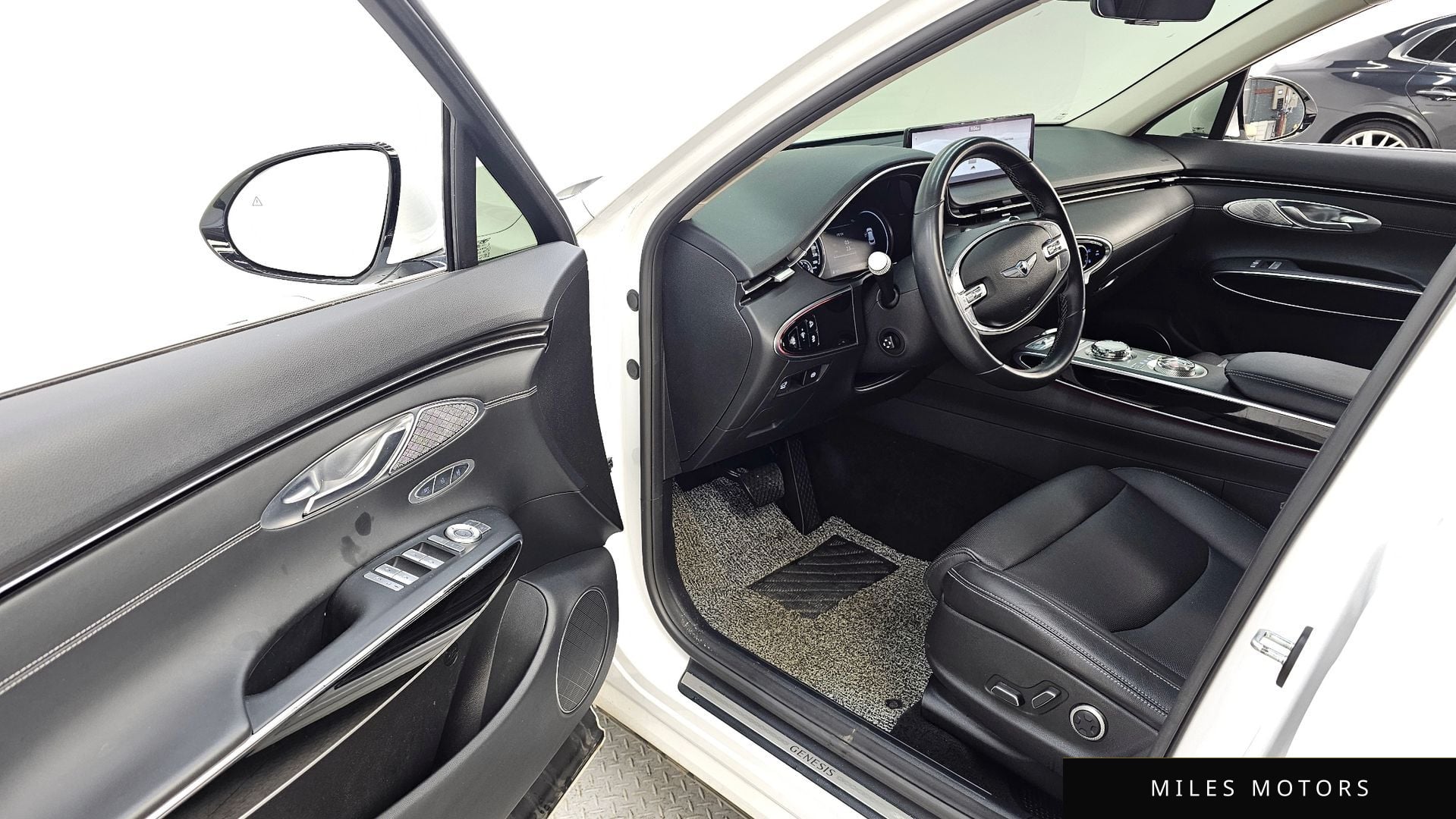 Genesis GV70 2021 — миниатюра 10