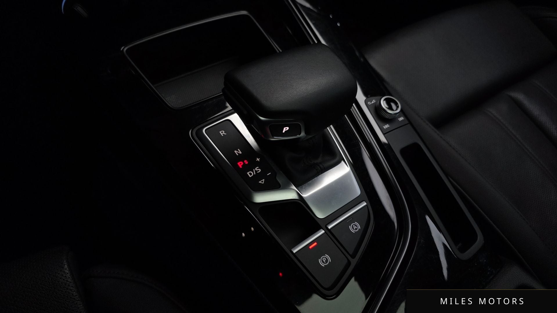Audi A4 (B9) 2021 — миниатюра 9