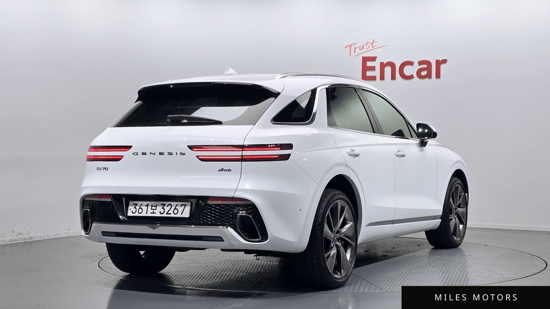 Genesis GV70 2023 — миниатюра 2