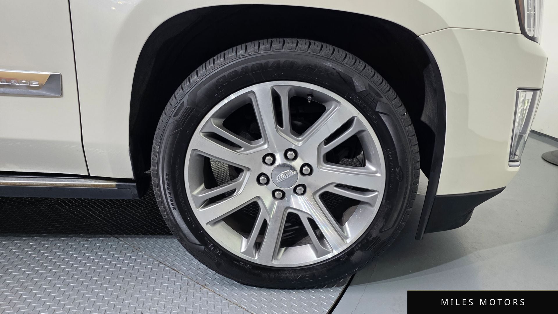 Cadillac Escalade 2015 — миниатюра 5