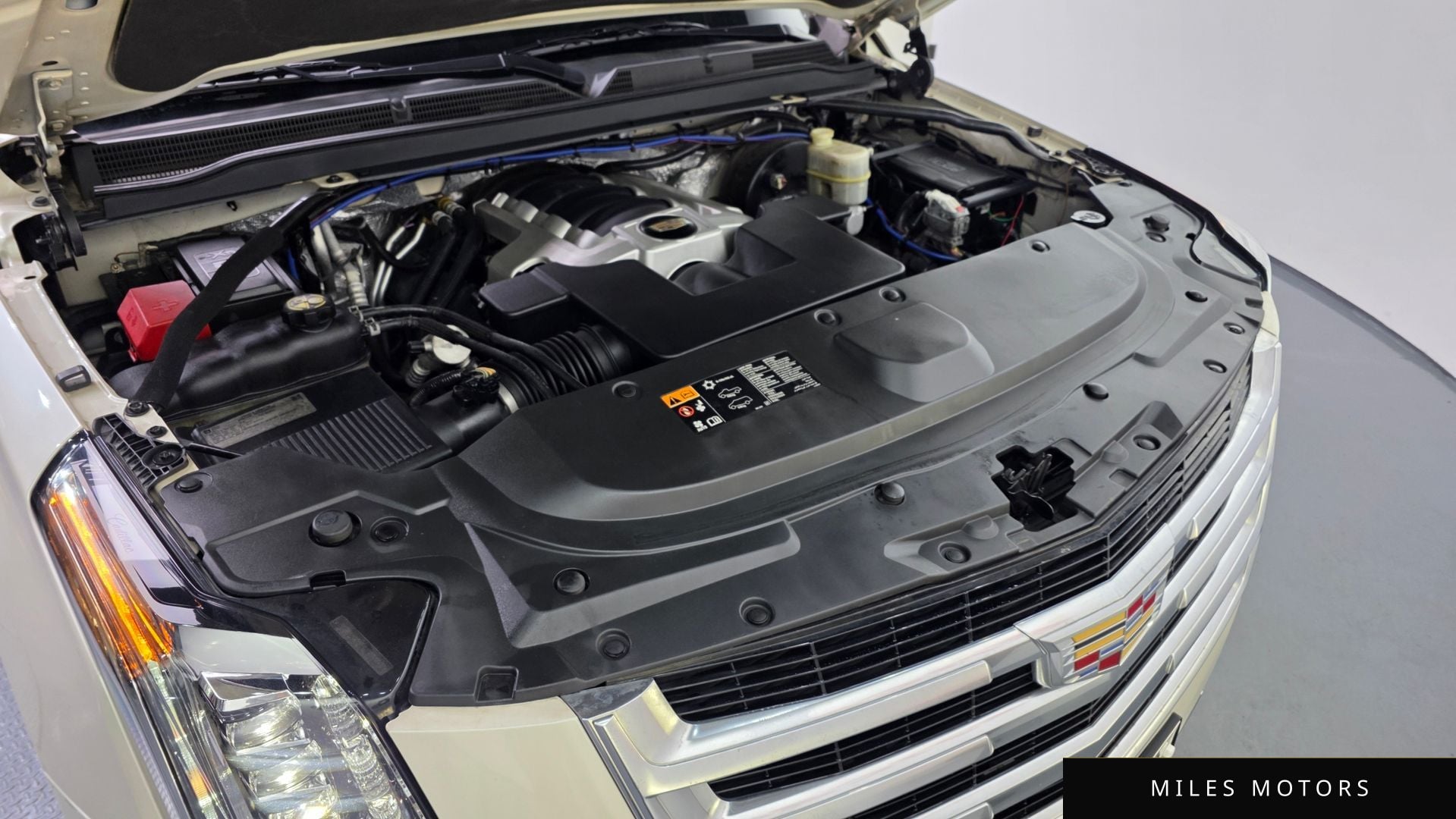 Cadillac Escalade 2015 — миниатюра 6
