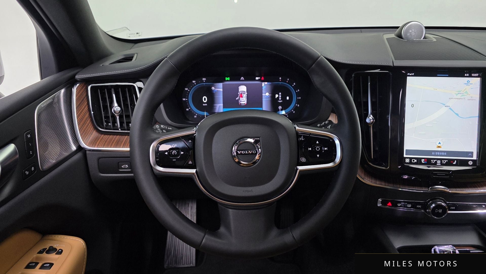 Volvo XC60 2024 — миниатюра 14