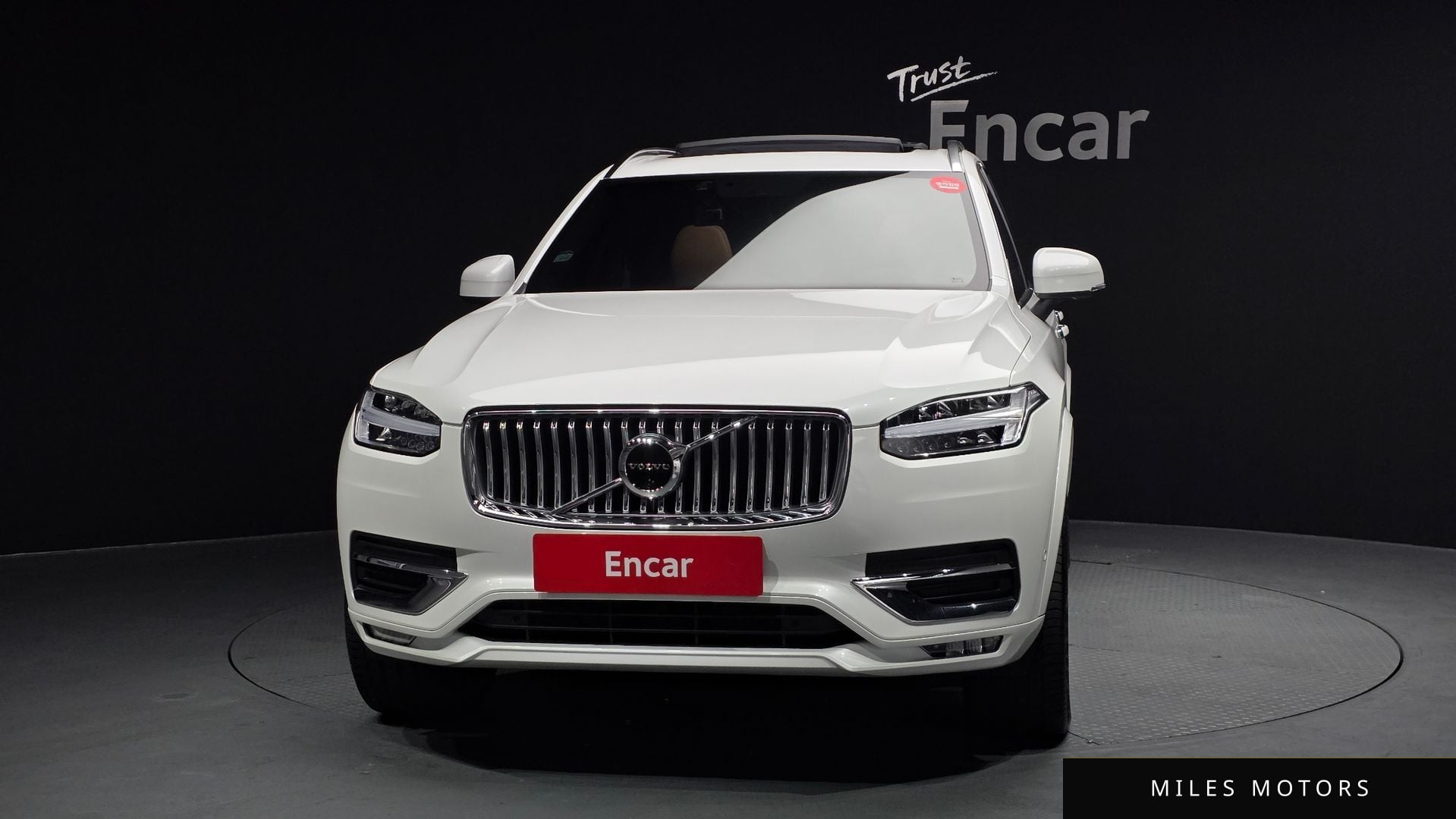 Volvo XC90 2022 — миниатюра 3