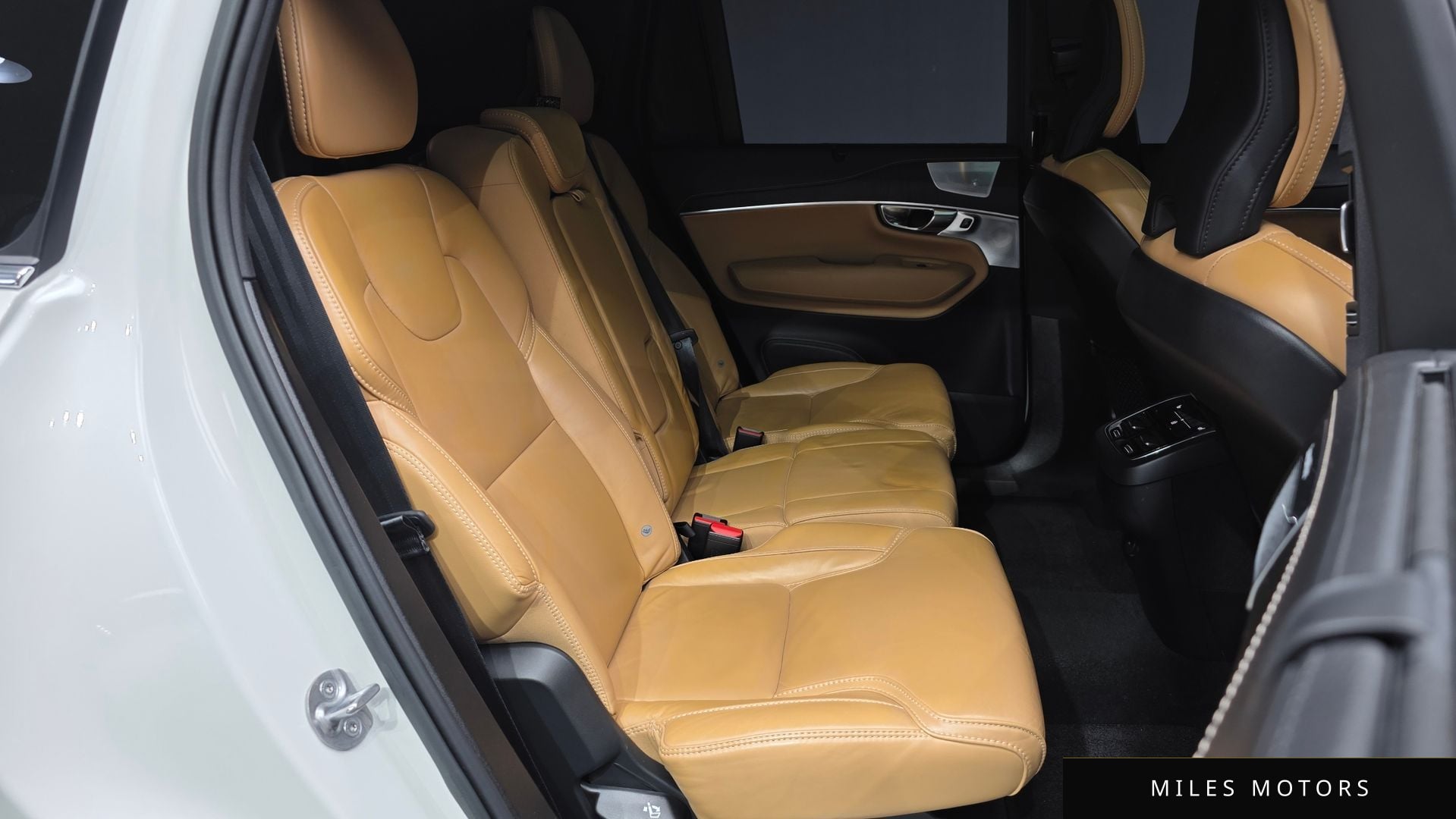 Volvo XC90 2022 — миниатюра 12