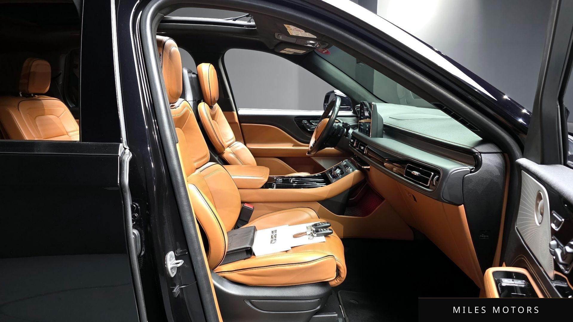 Lincoln 에비에이터 2023 — миниатюра 10