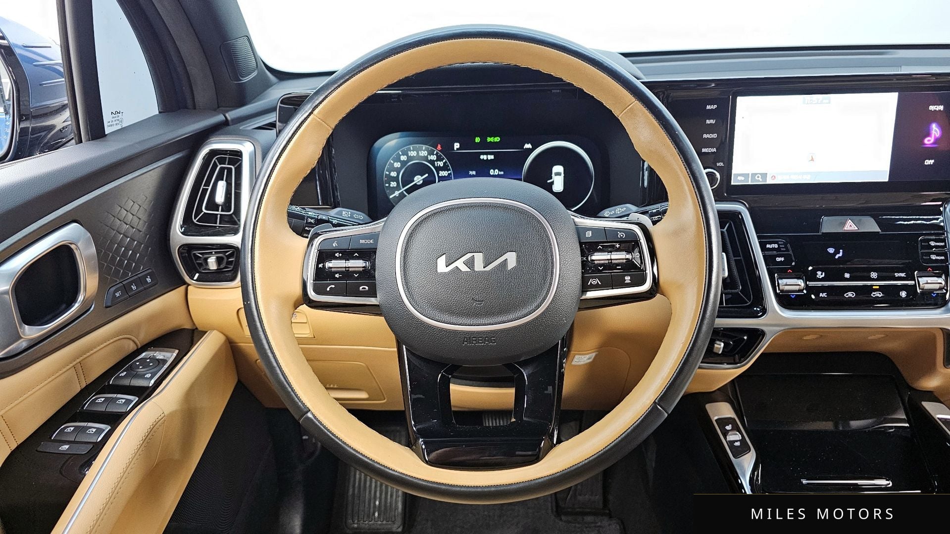 Kia Sorento 2022 — миниатюра 13