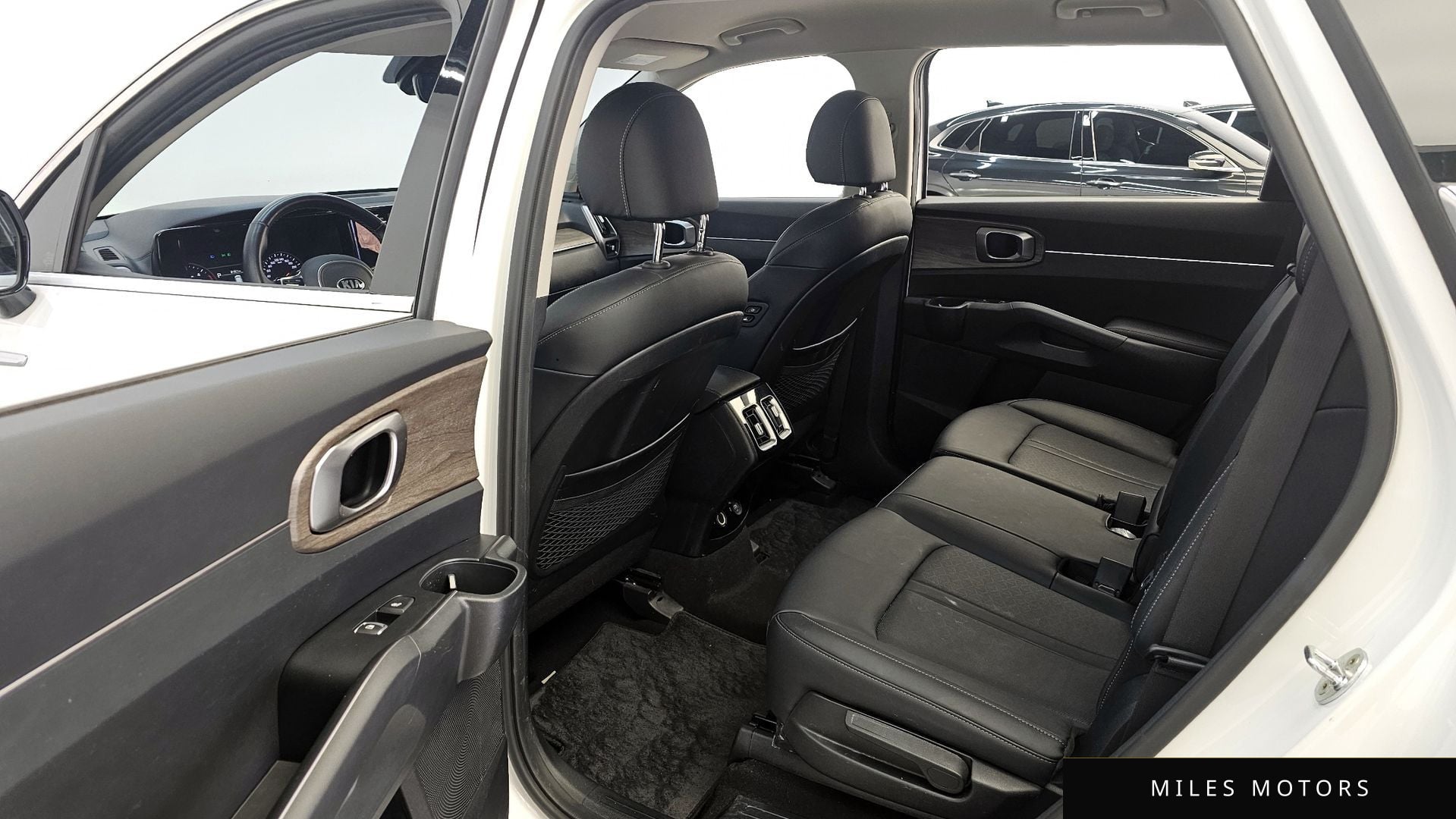 Kia Sorento 2021 — миниатюра 11