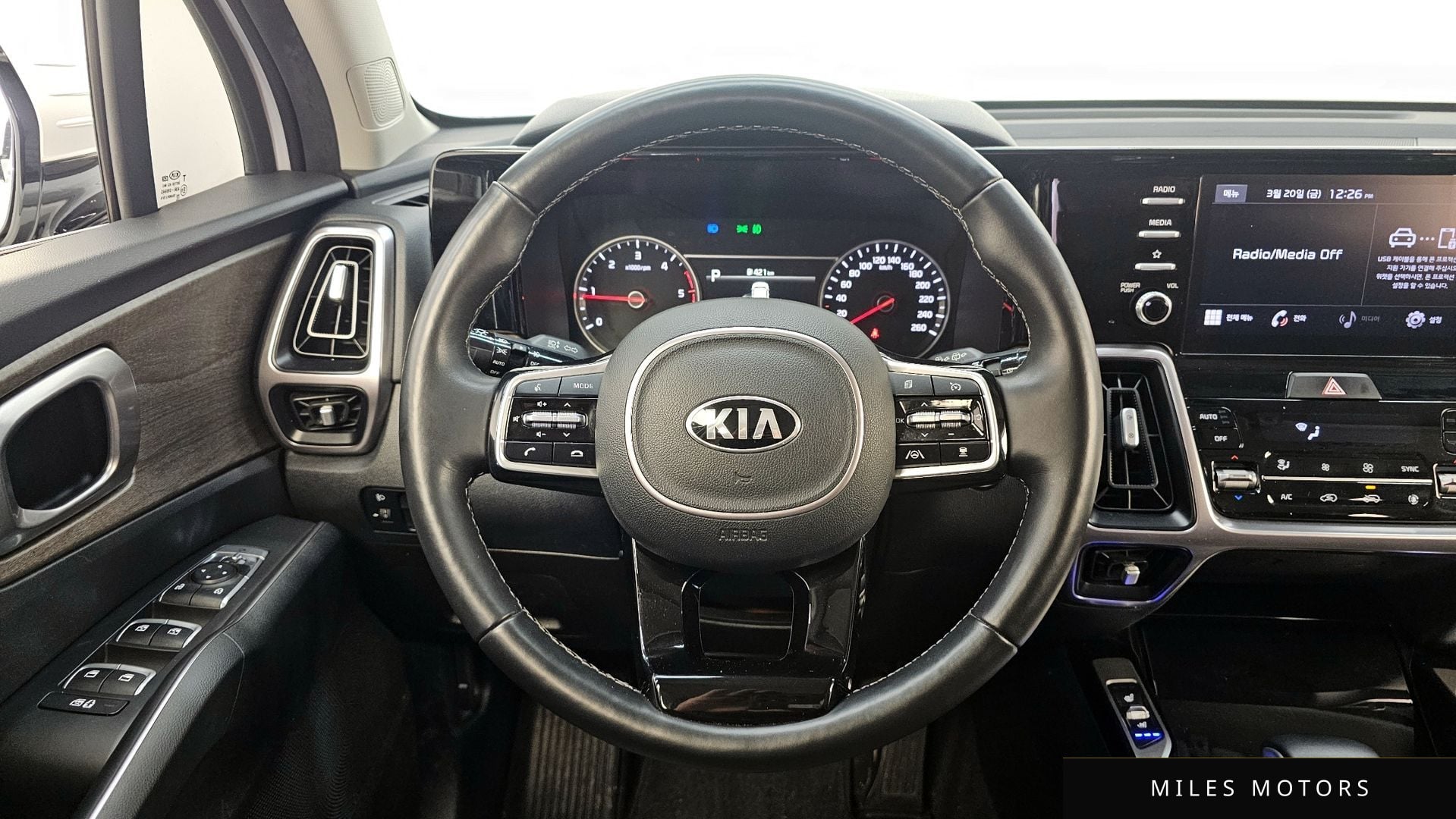 Kia Sorento 2021 — миниатюра 13