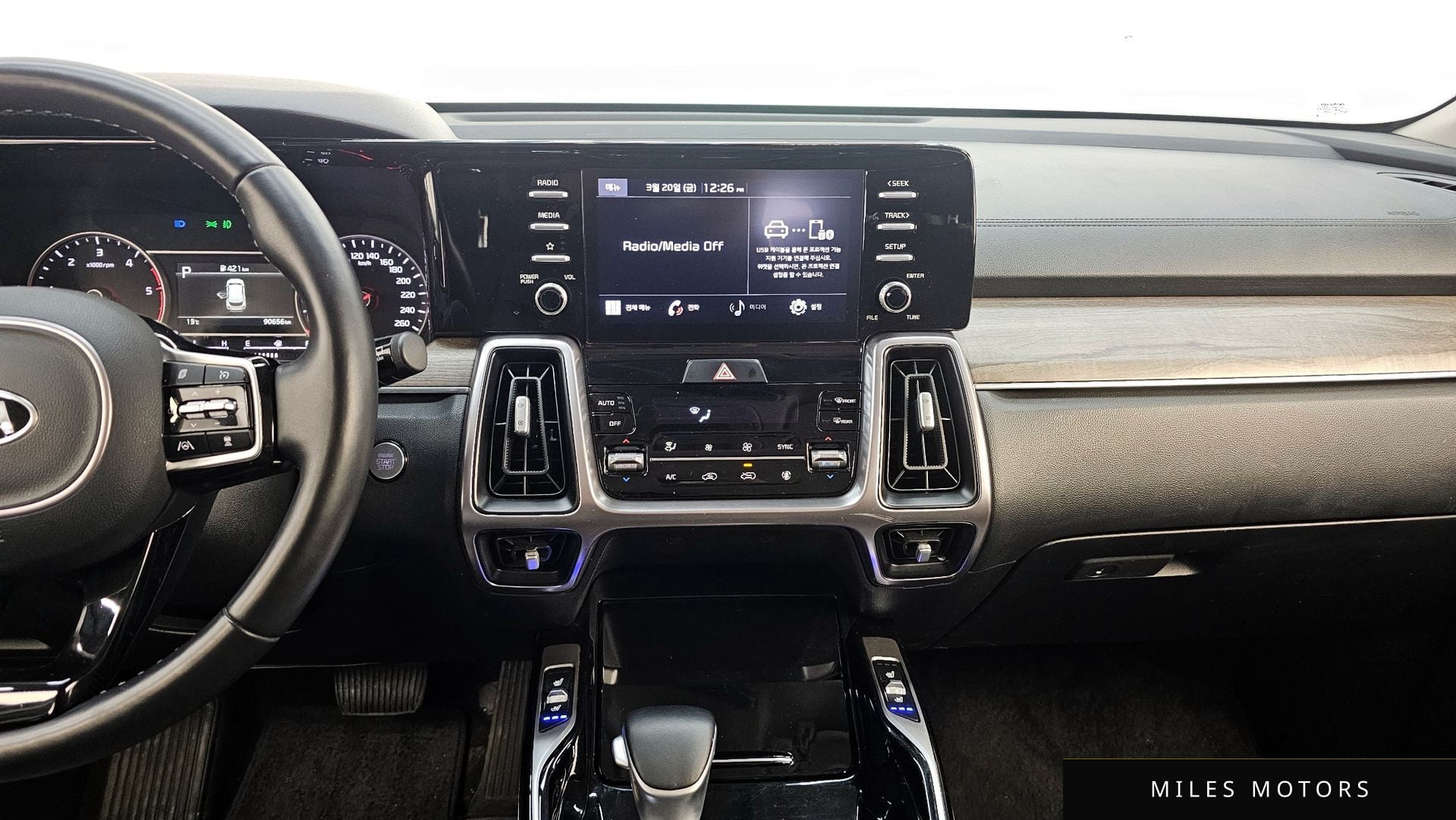 Kia Sorento 2021 — миниатюра 20