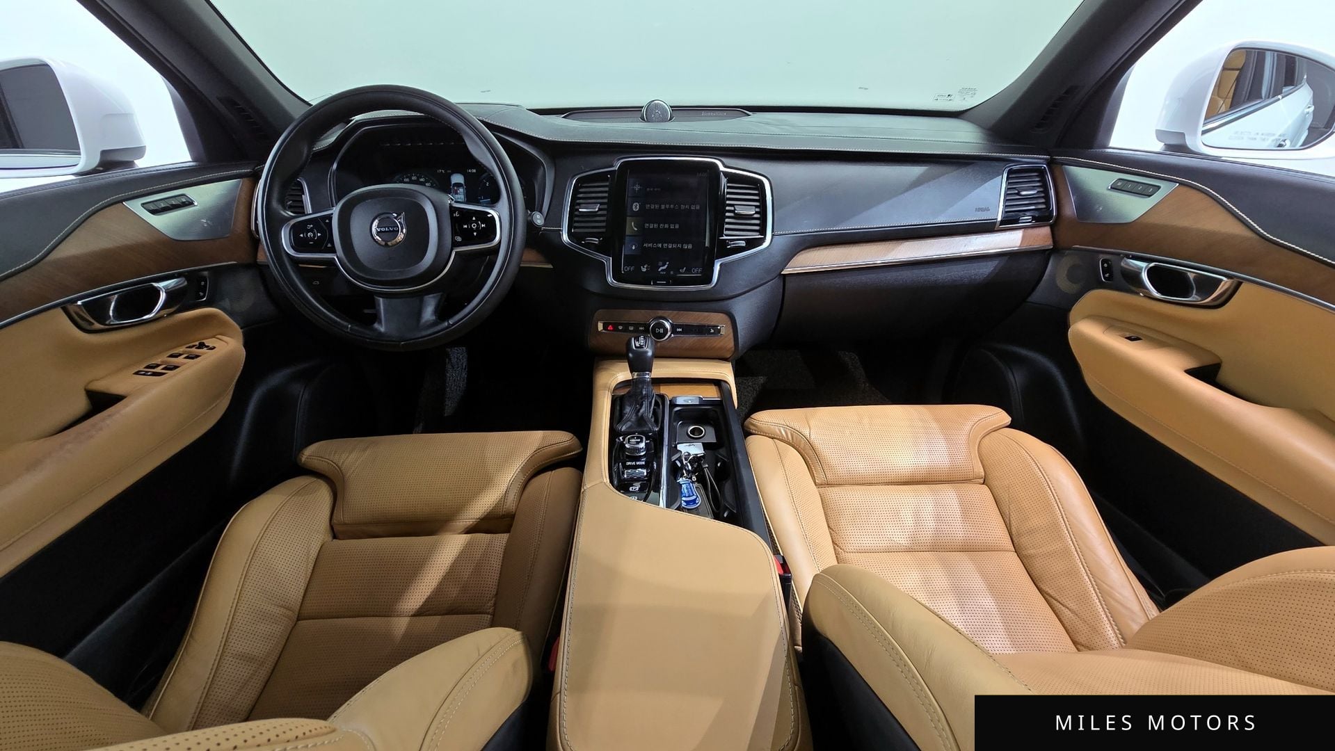 Volvo XC90 2017 — миниатюра 7