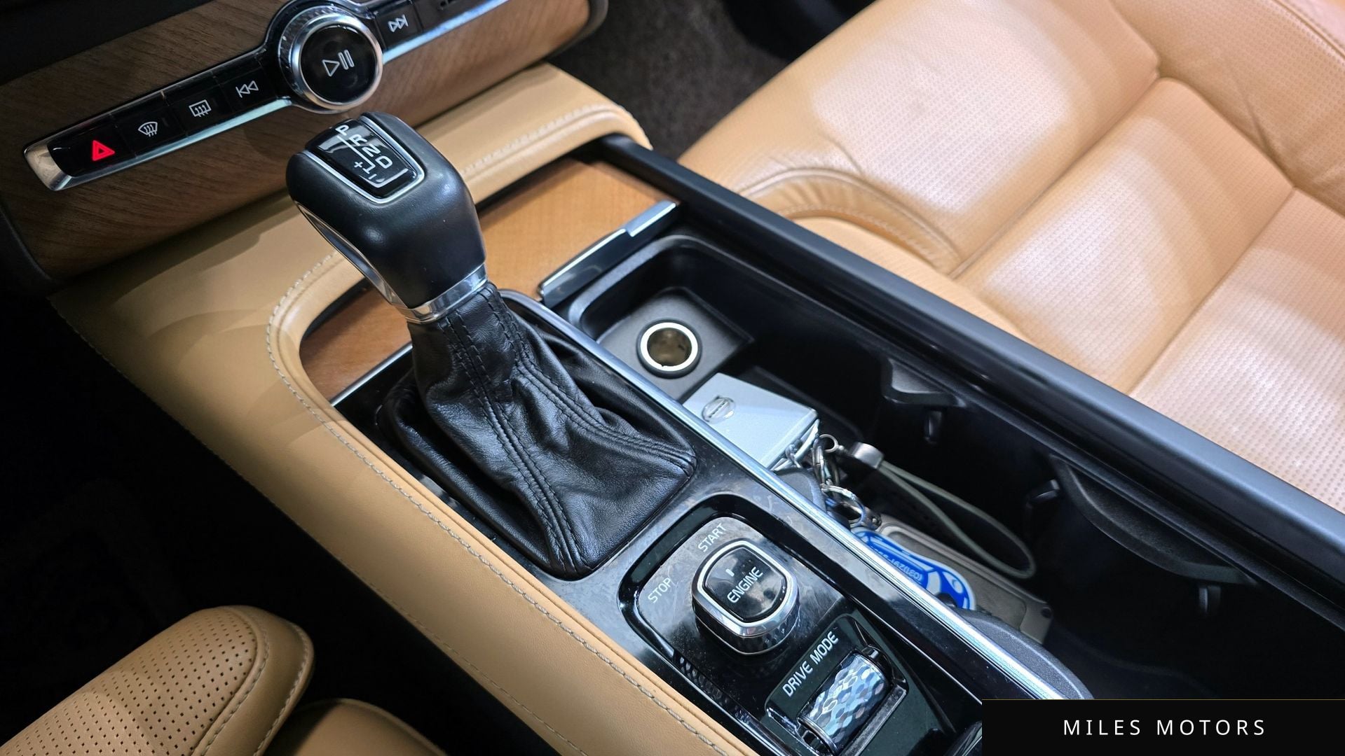 Volvo XC90 2017 — миниатюра 9