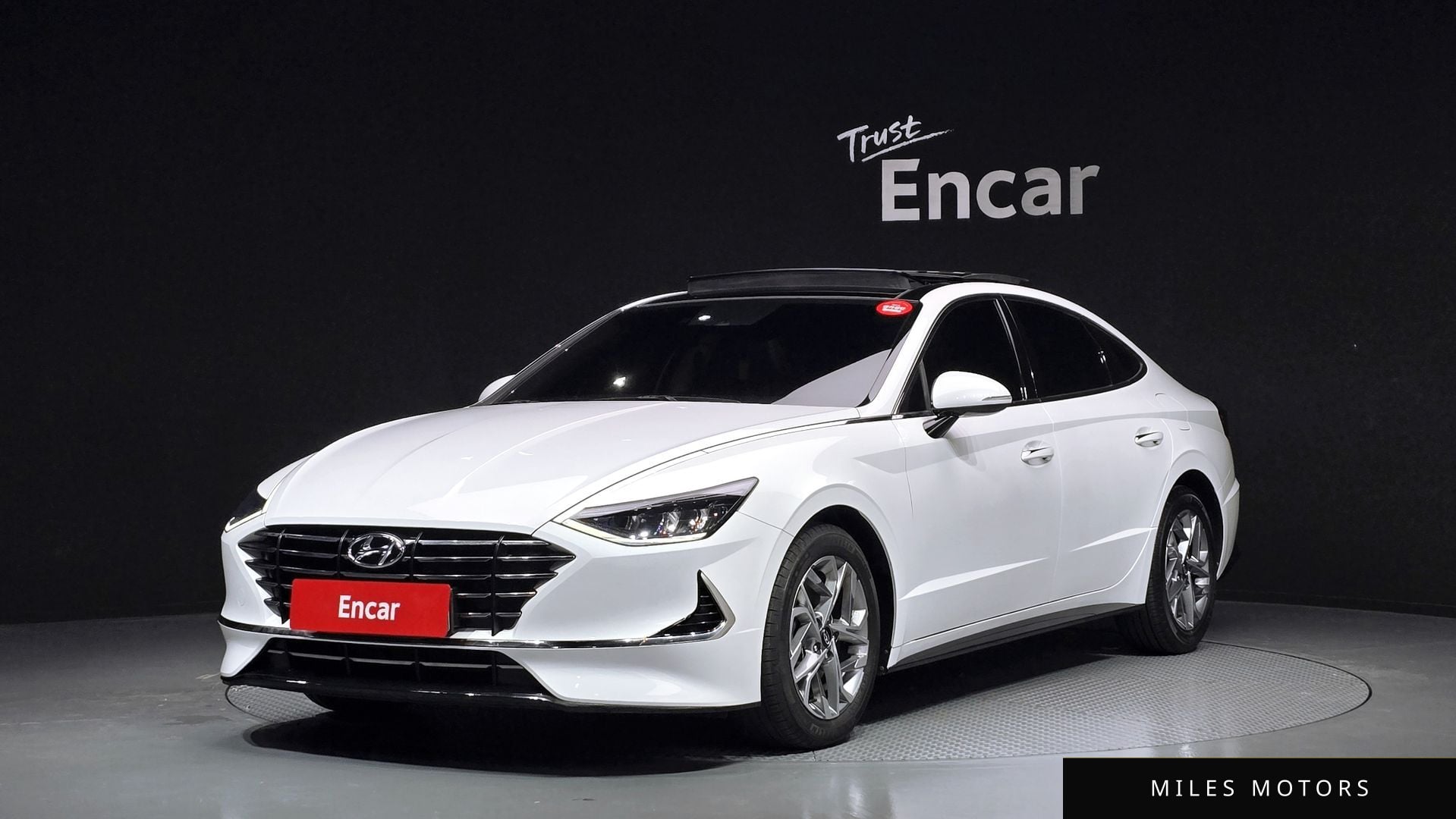 Hyundai Sonata 2020 — фото 1 из 12