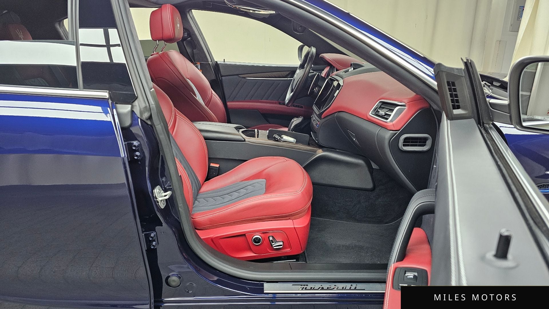 Maserati Ghibli 2021 — миниатюра 11