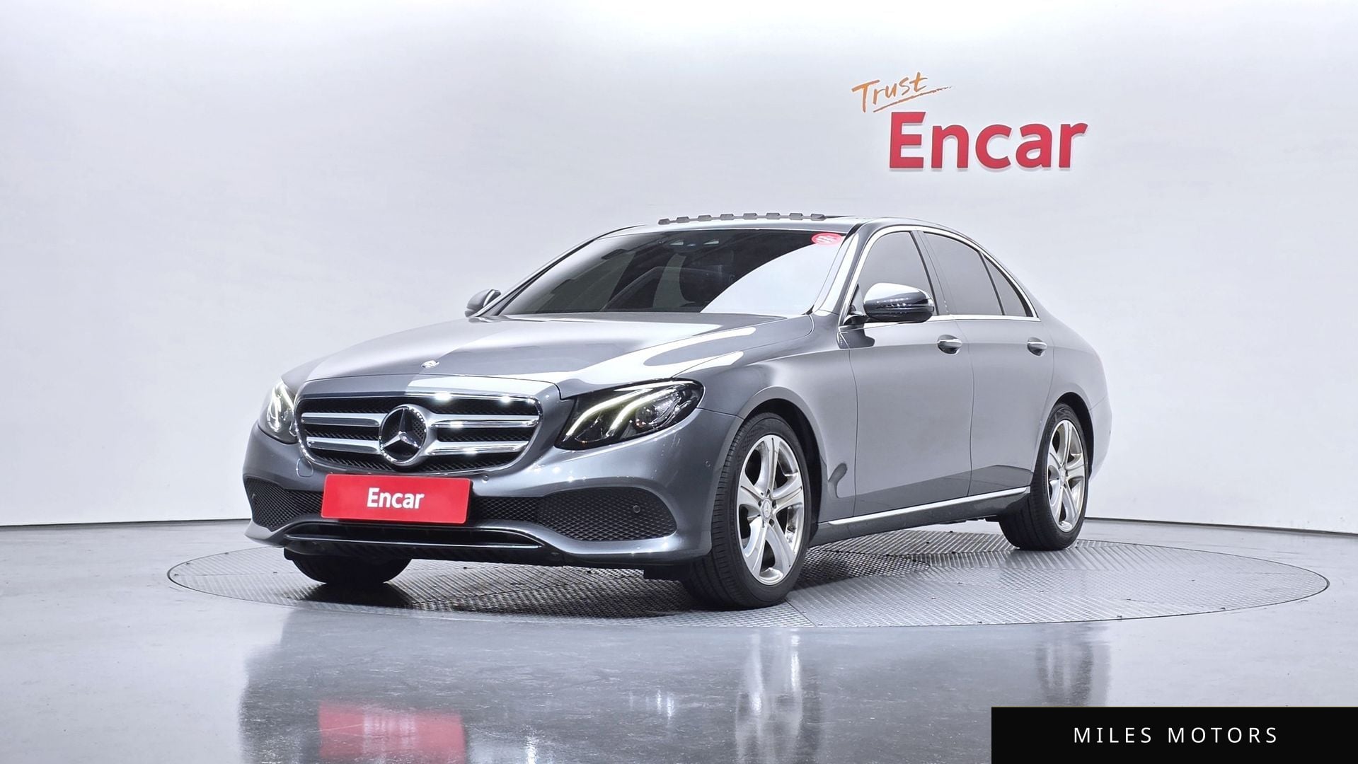 Mercedes-Benz E-클래스 W213 2017