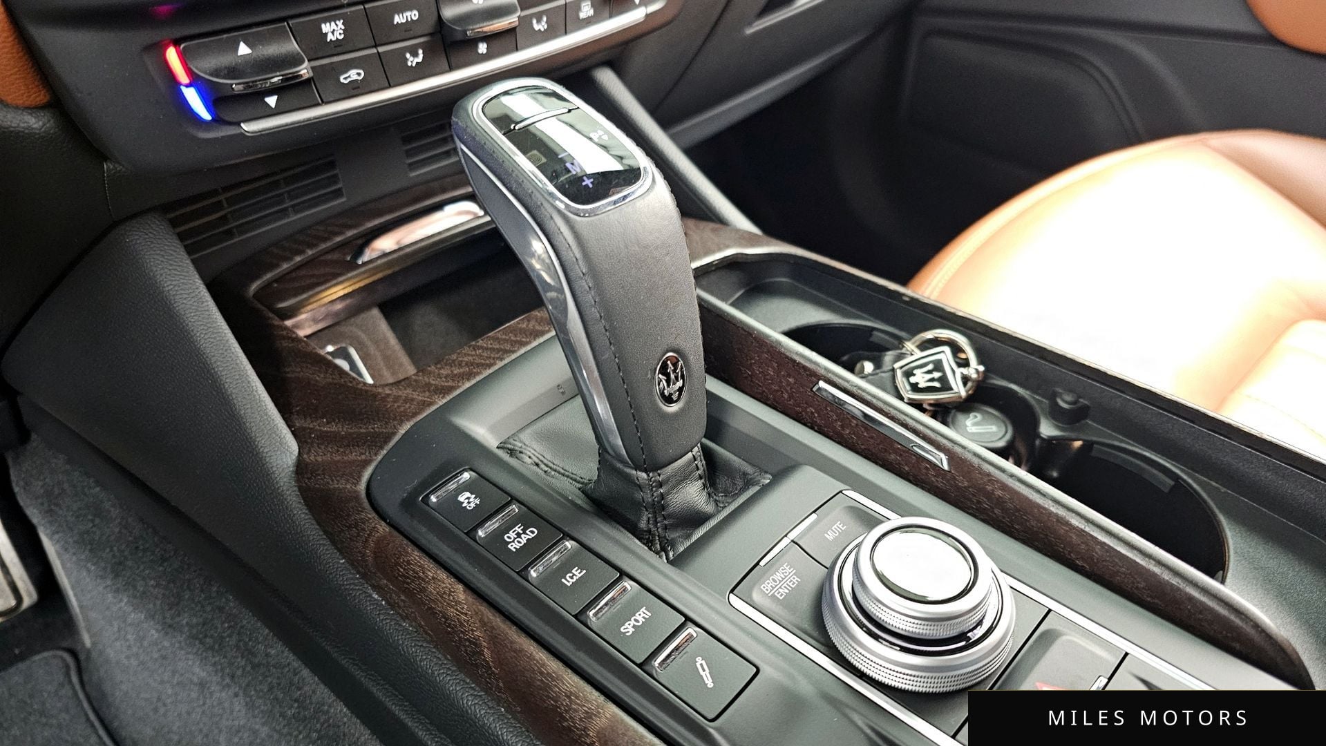 Maserati Levante 2022 — миниатюра 9