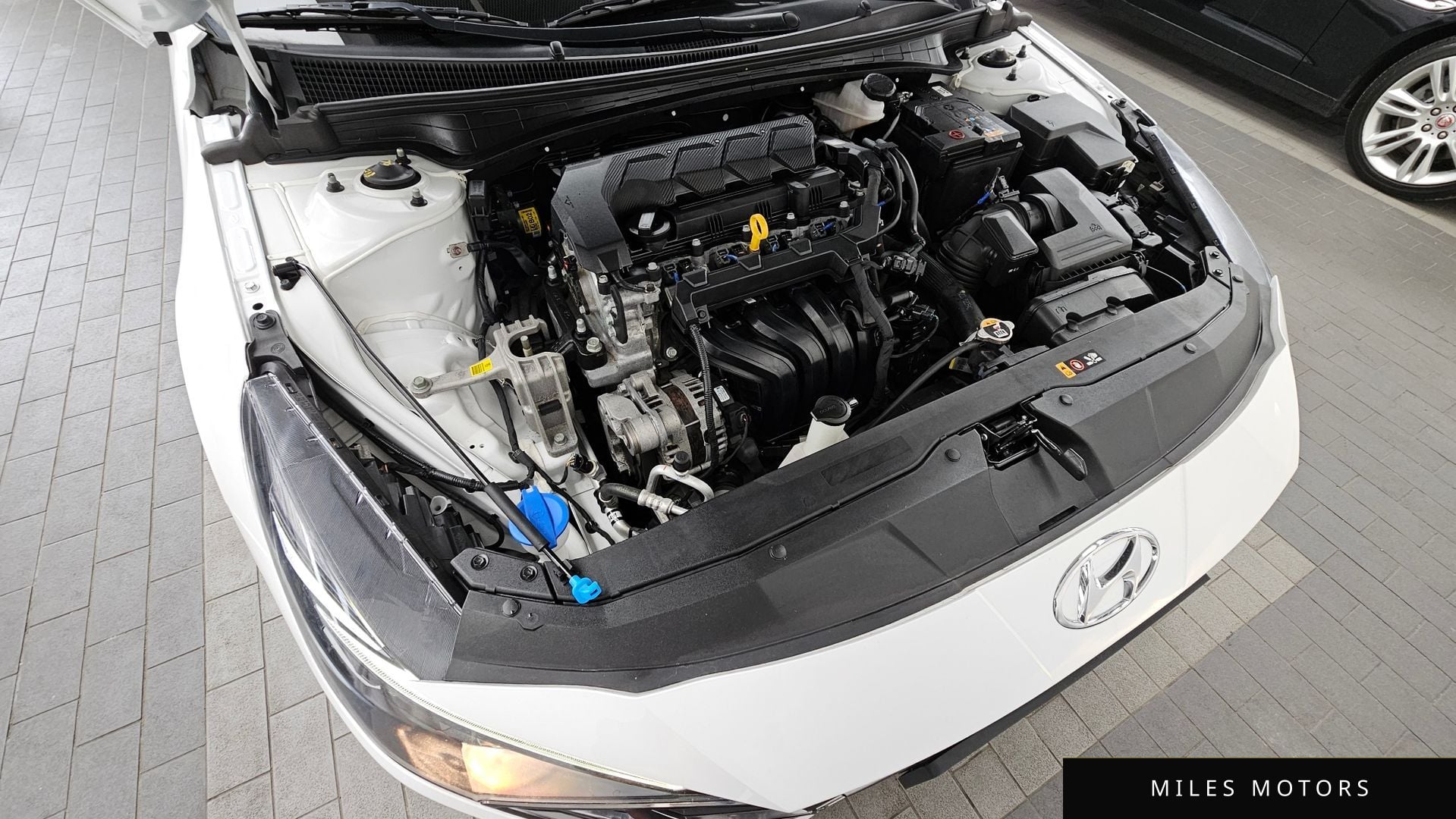 Hyundai AVANTE 2023 — миниатюра 6