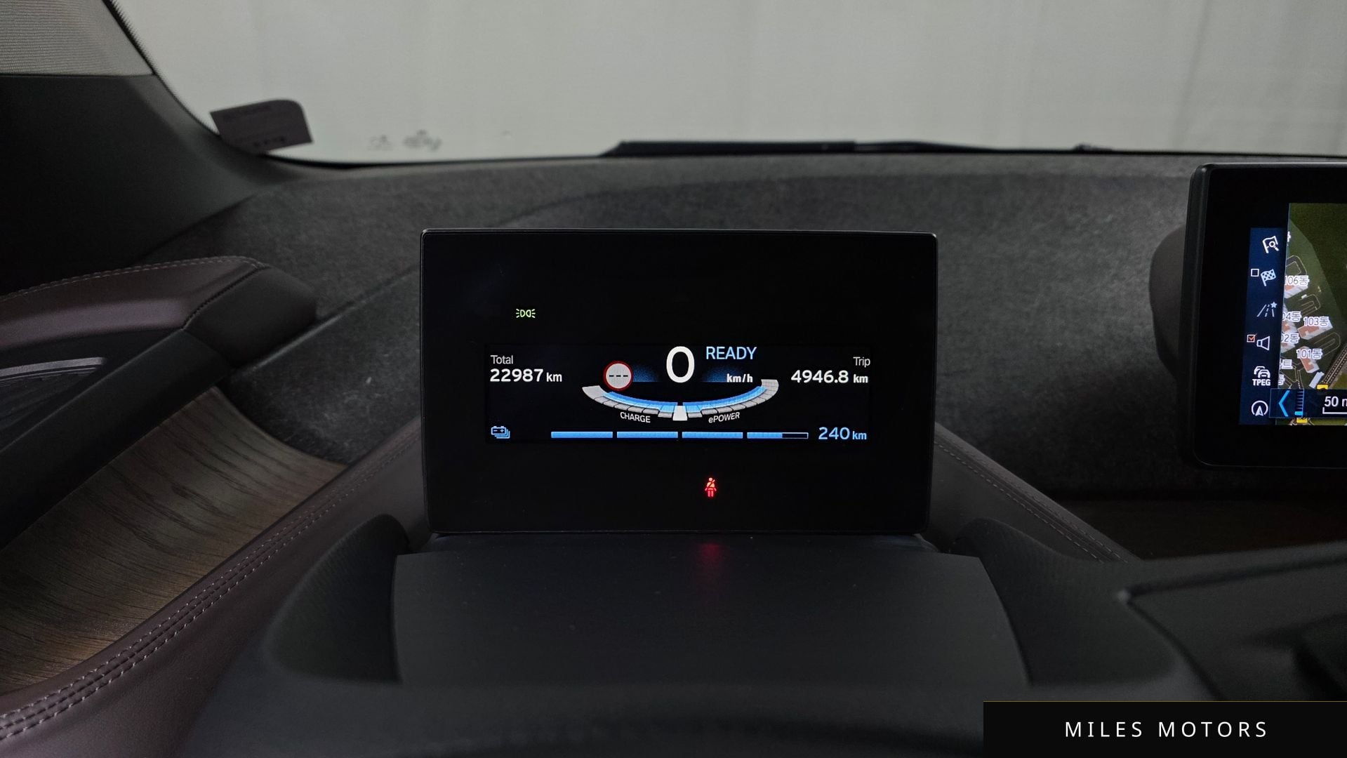 BMW i3 2019 — миниатюра 8