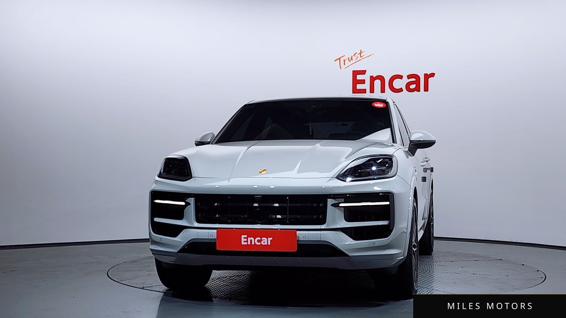 Porsche Cayenne 2025 — миниатюра 3