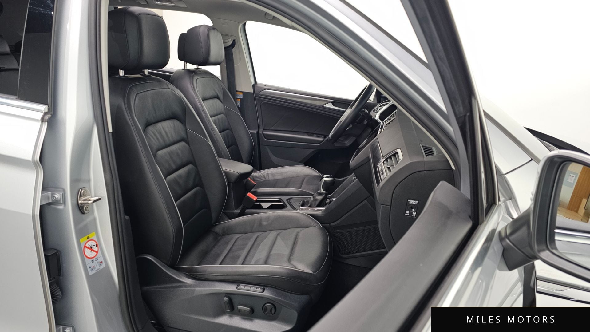 Volkswagen Tiguan 2023 — миниатюра 11