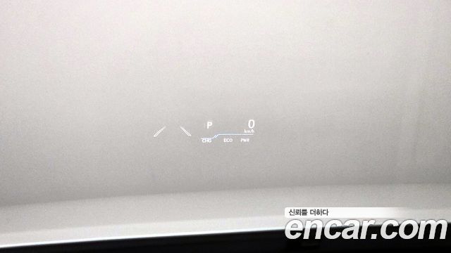 Лексус ES300h 2020 — миниатюра 16