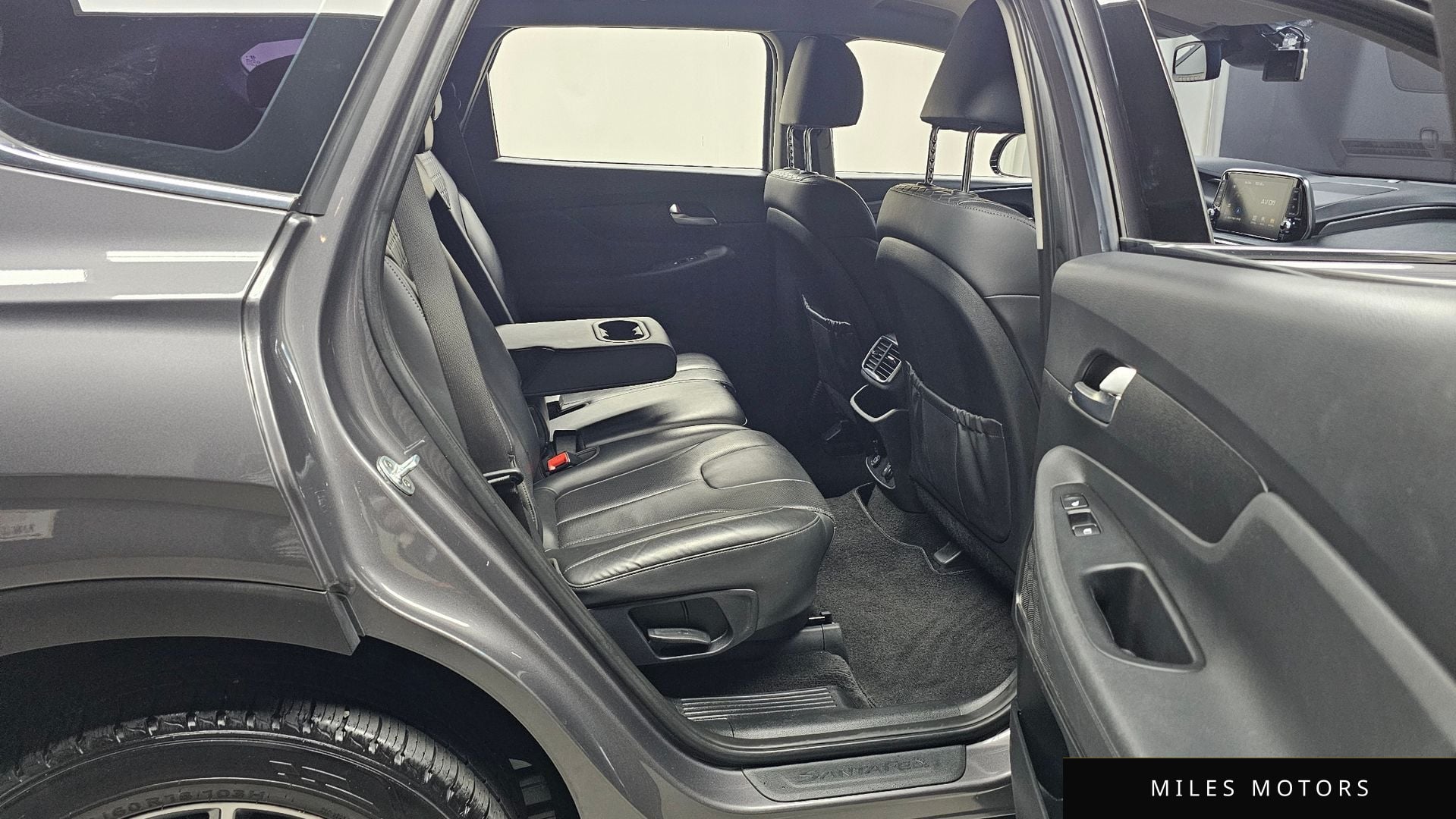 Hyundai Santafe 2019 — миниатюра 12