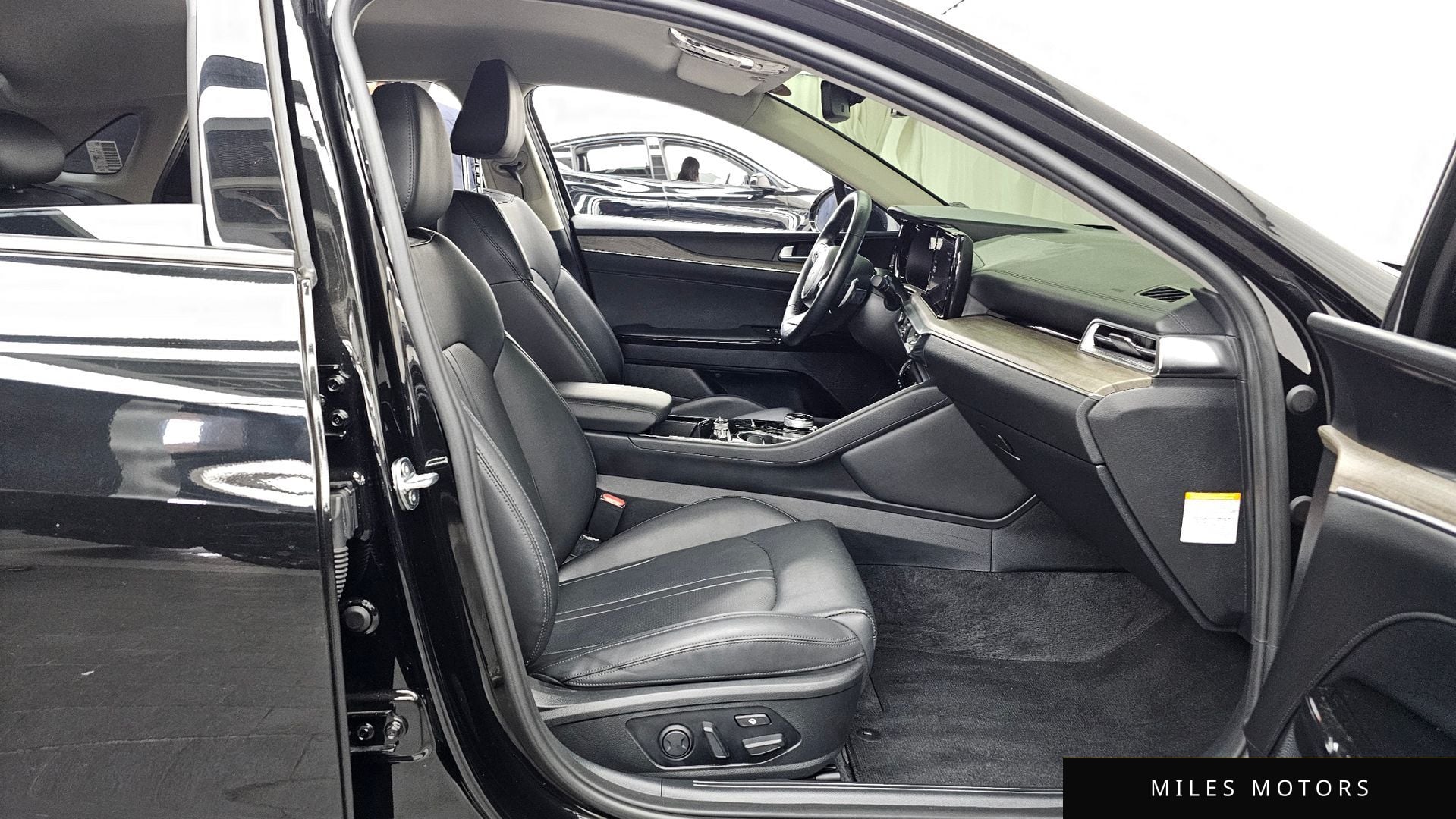 Kia K5 2023 — миниатюра 11