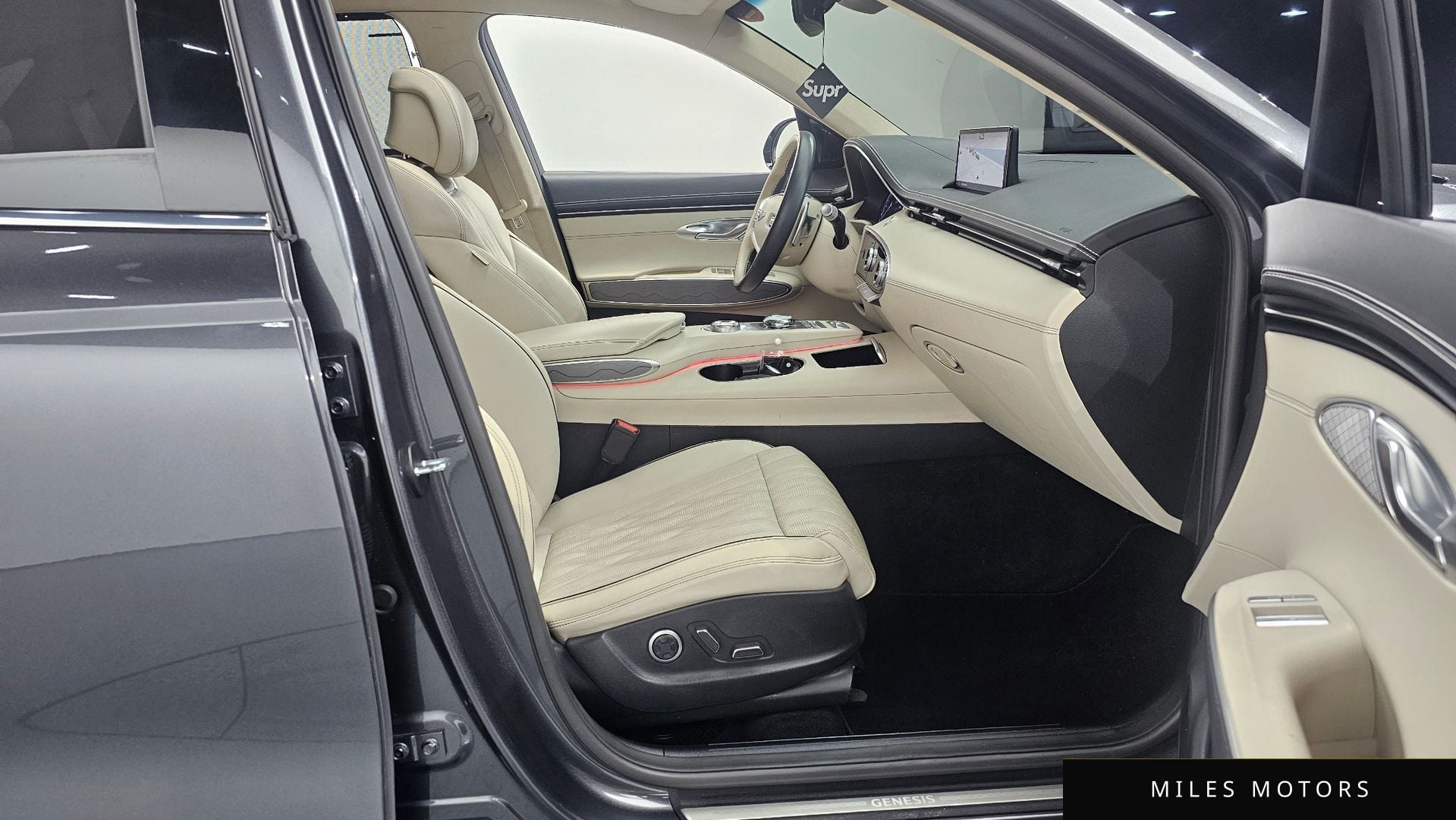 Genesis GV70 2021 — миниатюра 10