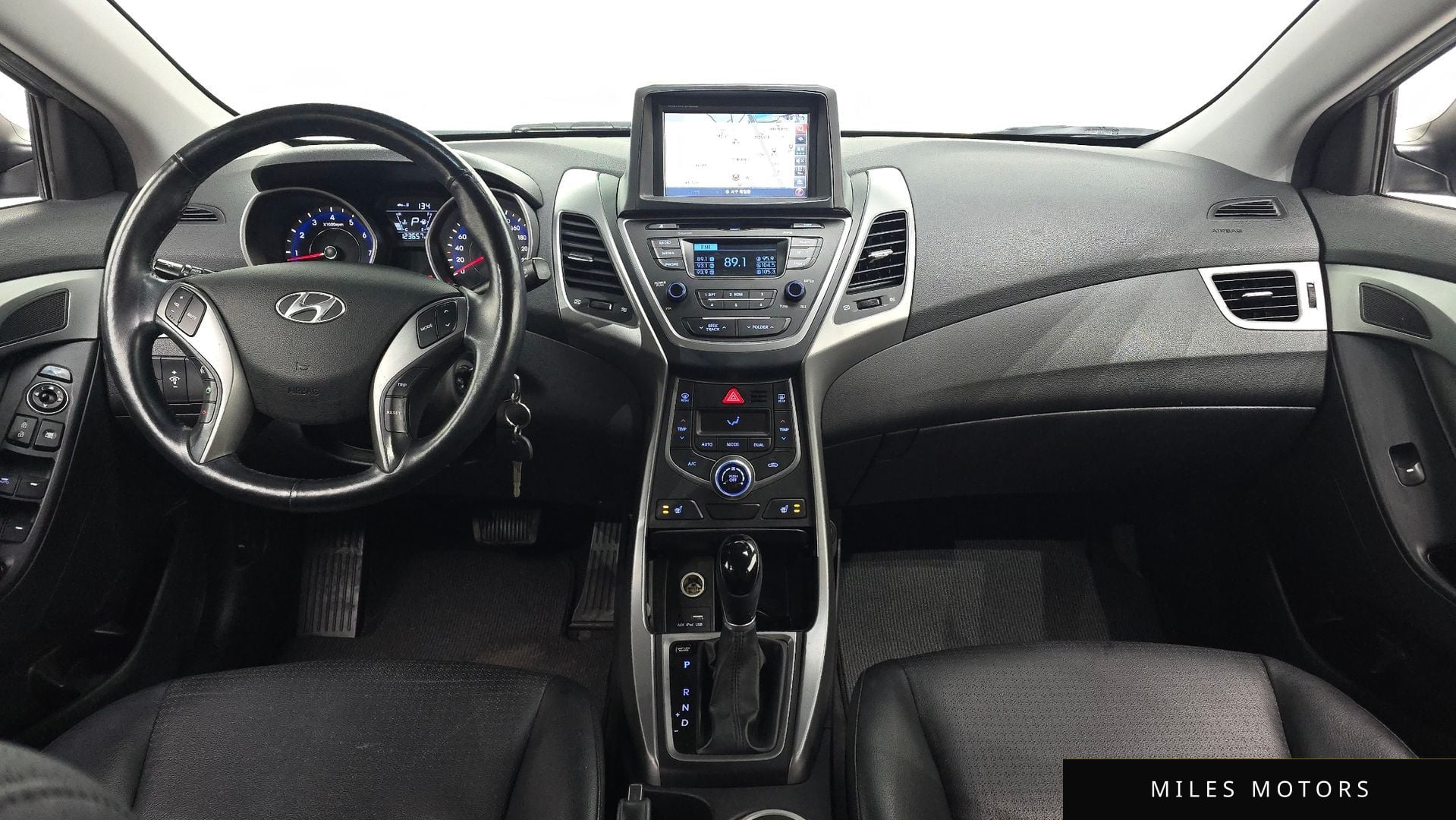 Hyundai AVANTE 2014 — миниатюра 7