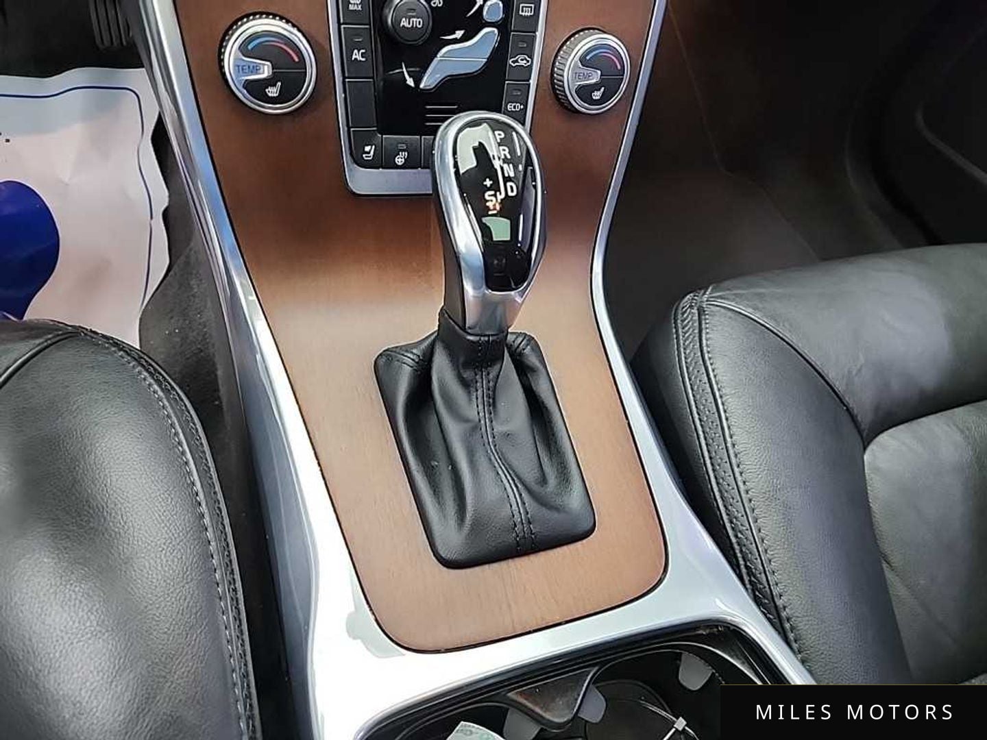 Volvo XC70 2016 — миниатюра 8