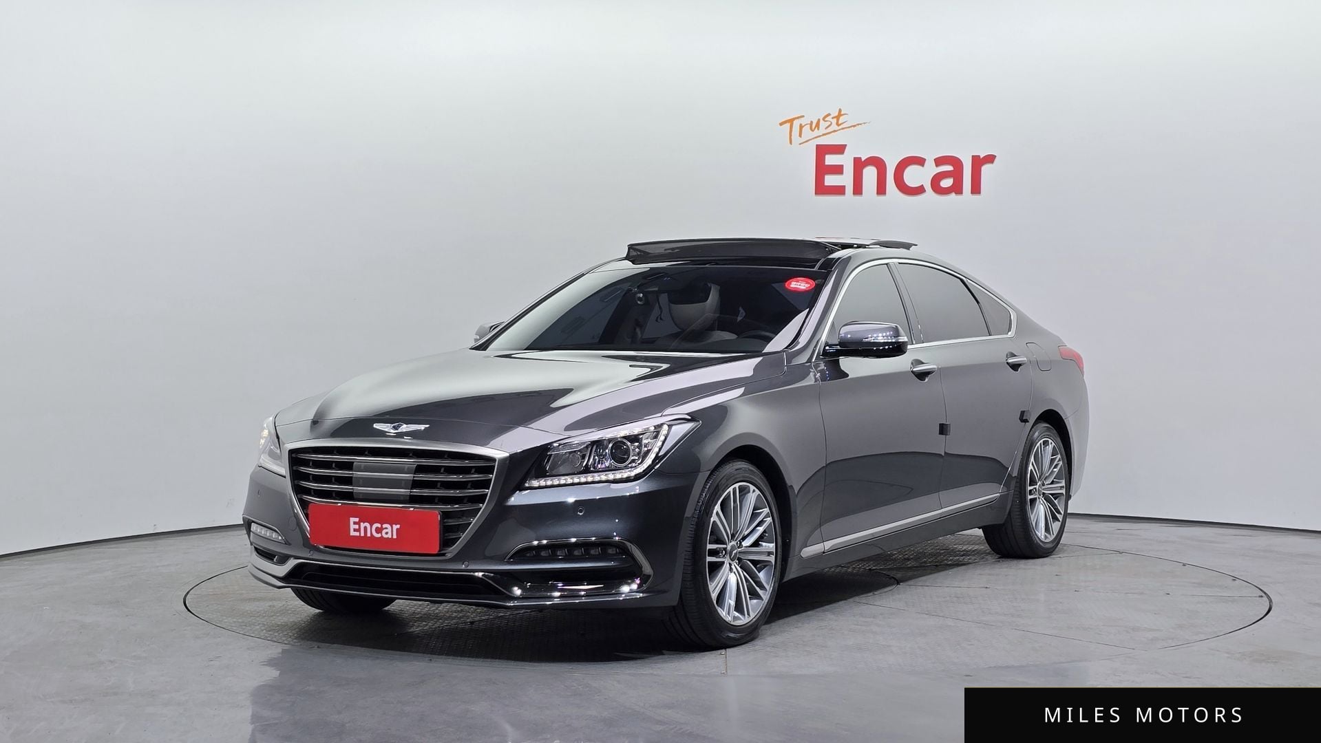 Genesis G80 2019 — фото 1 из 12