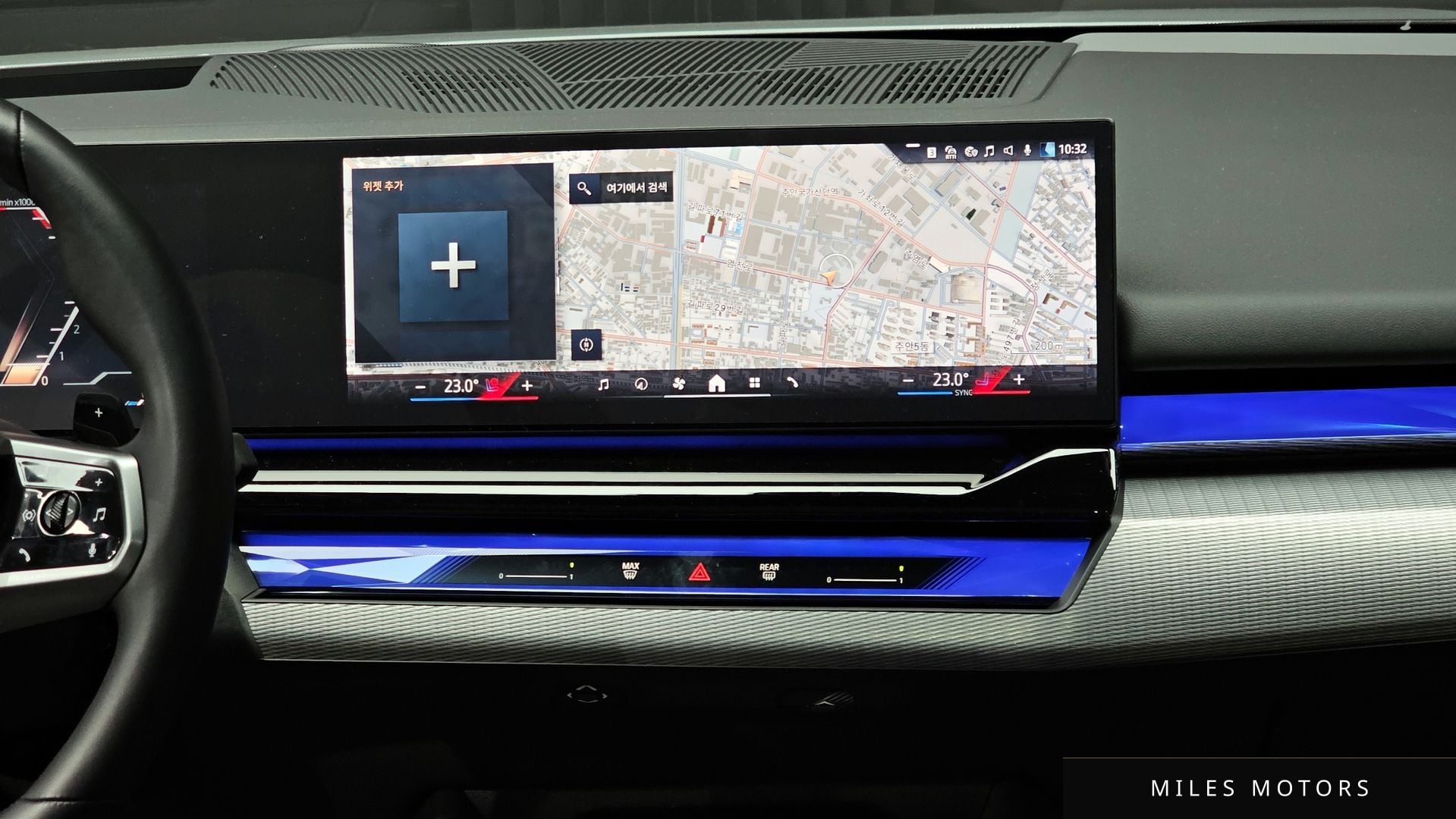 BMW 5 Series (G60) 2024 — миниатюра 14