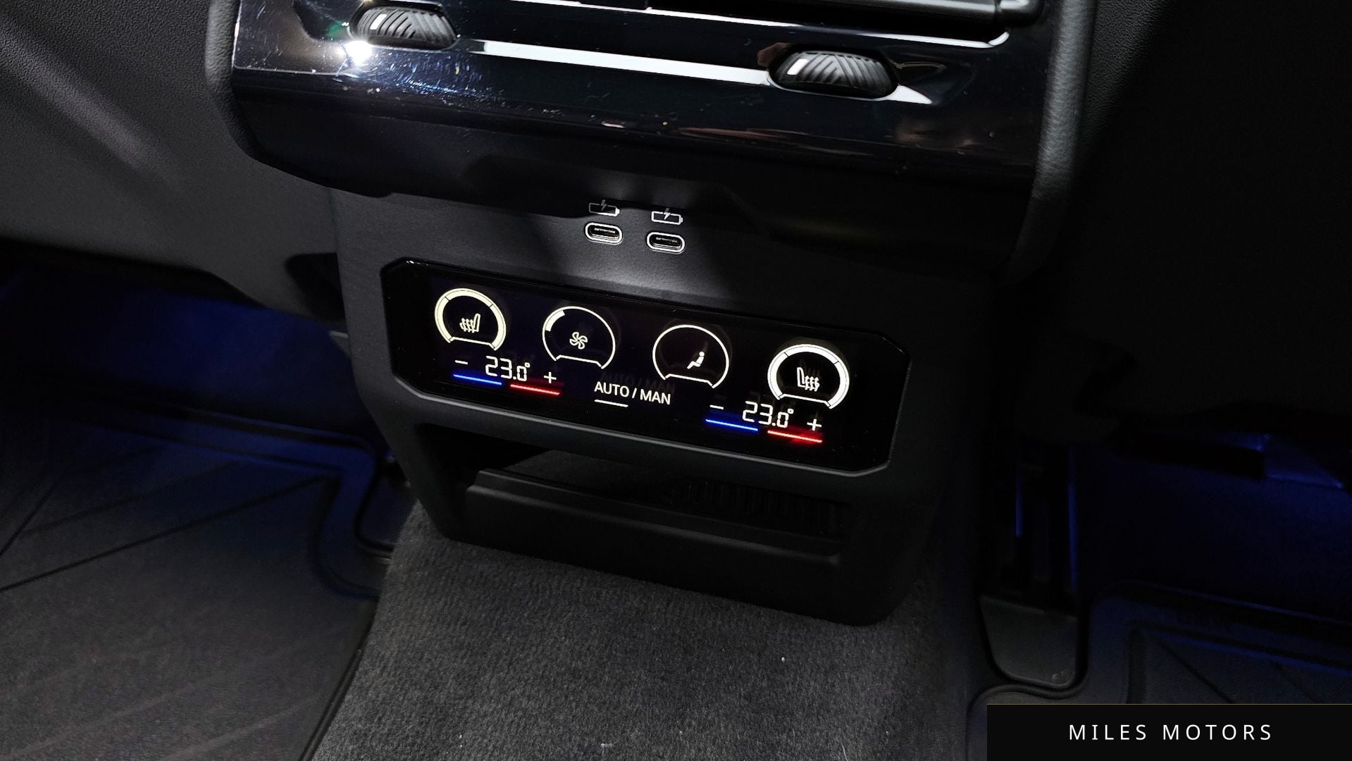 BMW 5 Series (G60) 2024 — миниатюра 19