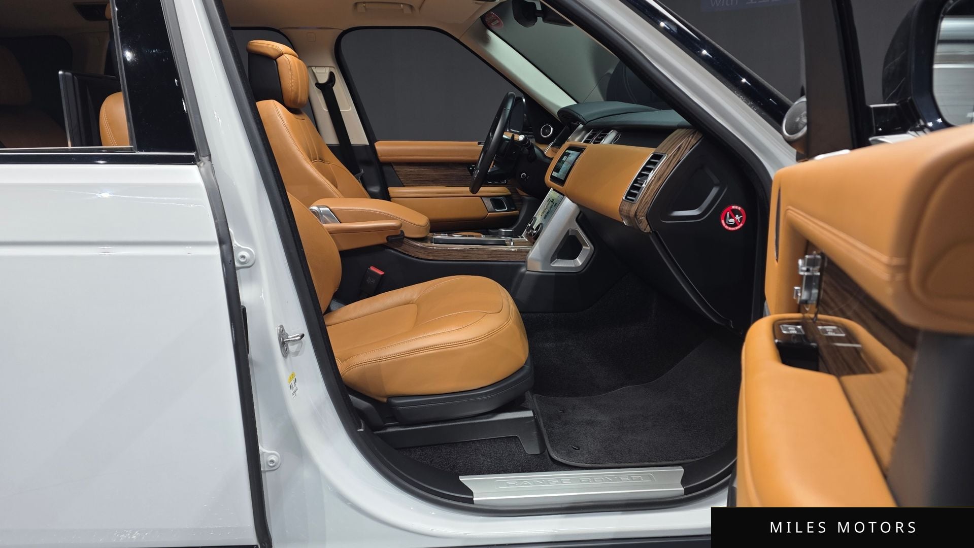 Land Rover Range Rover 2022 — миниатюра 11